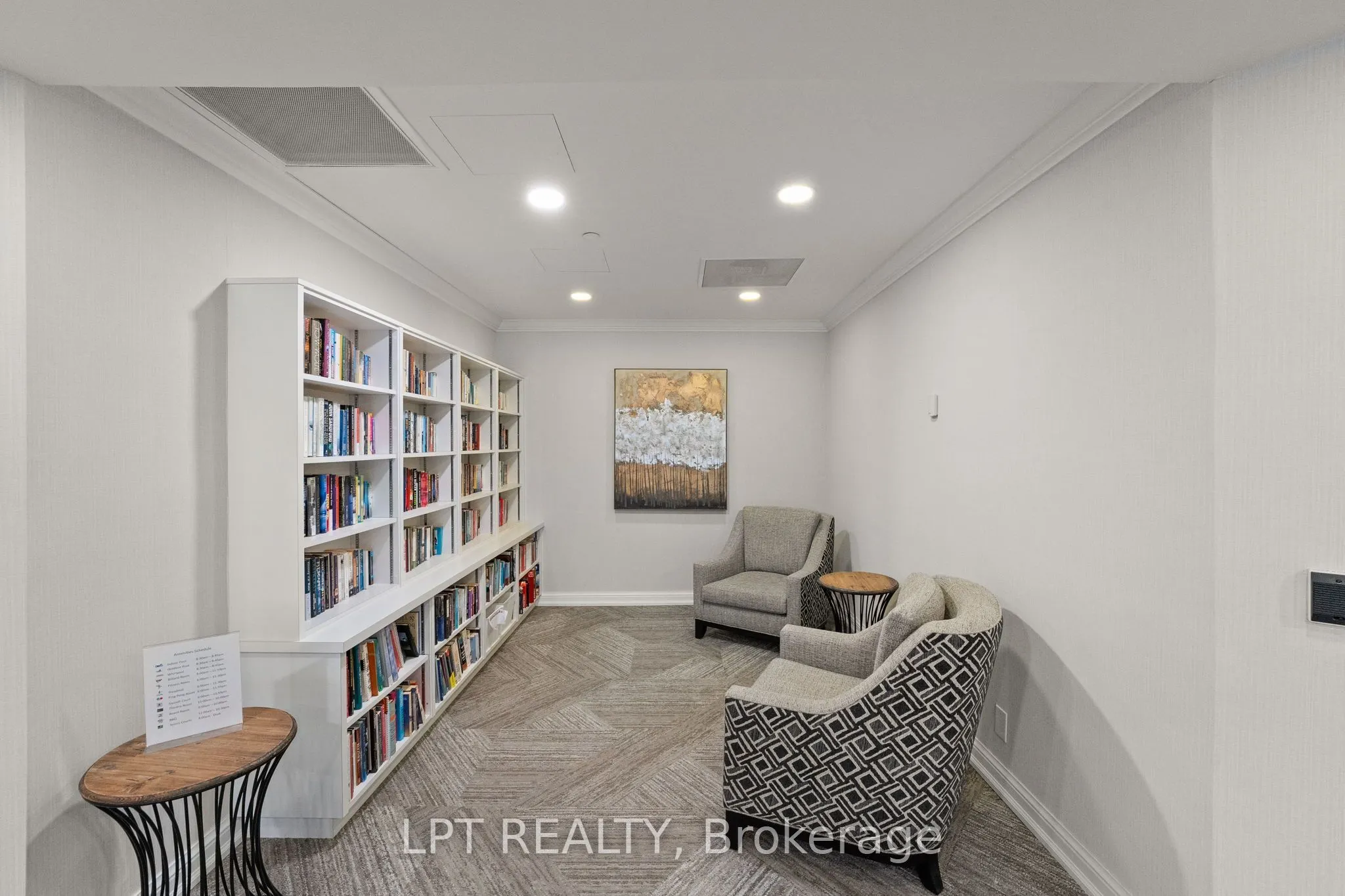 32 Clarissa Drive #521