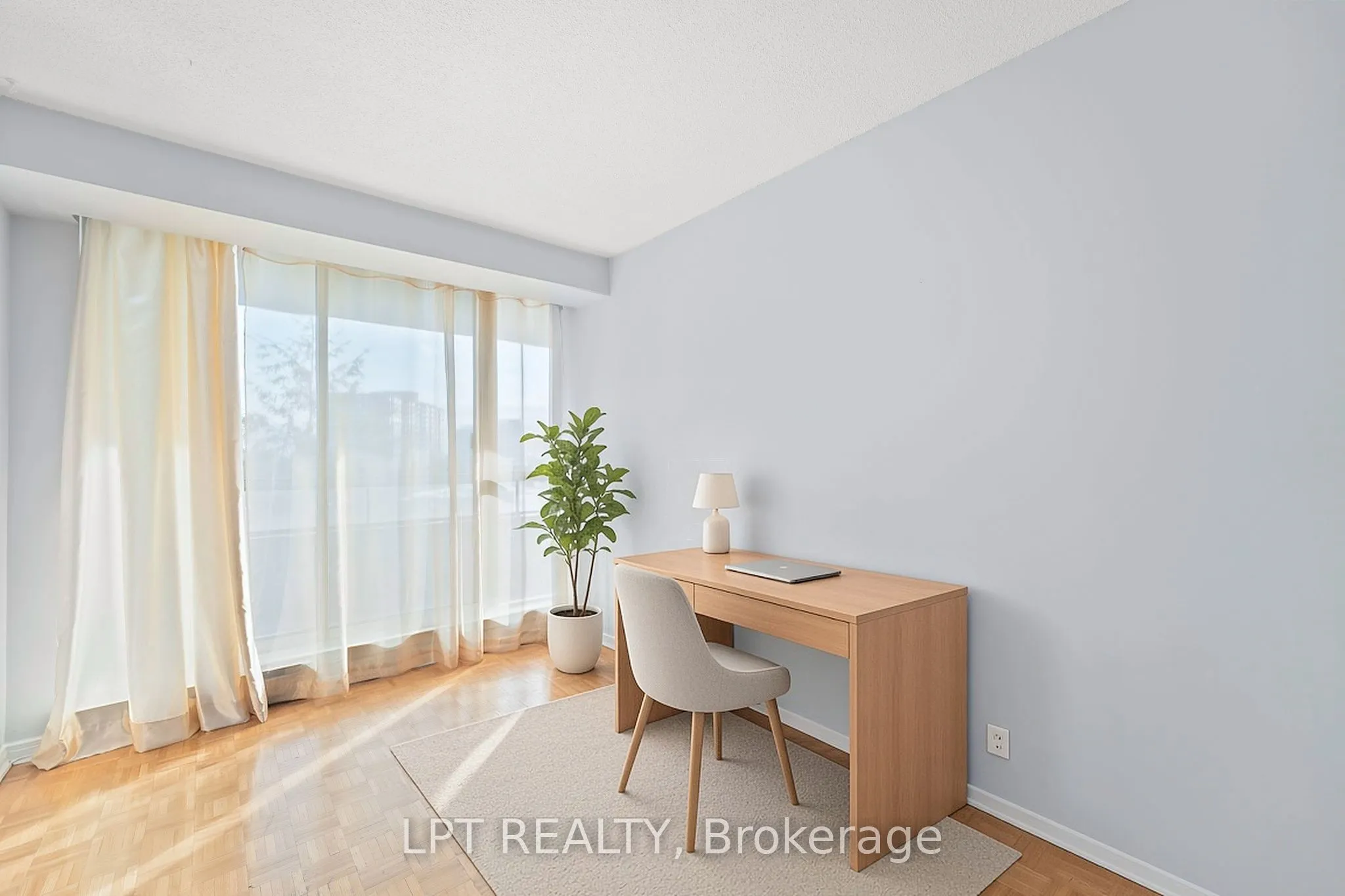 32 Clarissa Drive #521