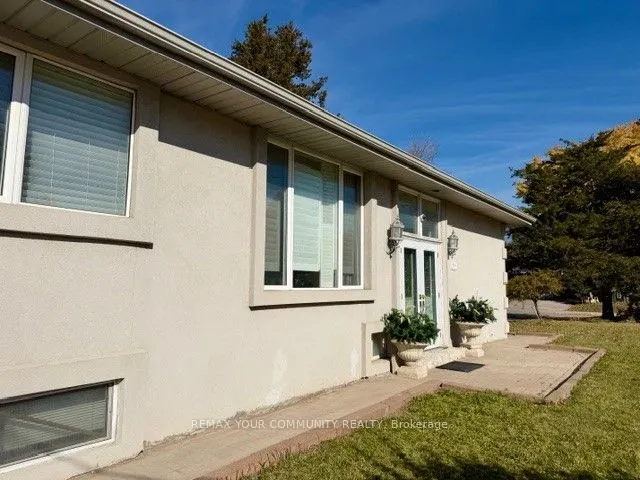 546 Major Mackenzie Drive E #UNIT 1 Back Unit