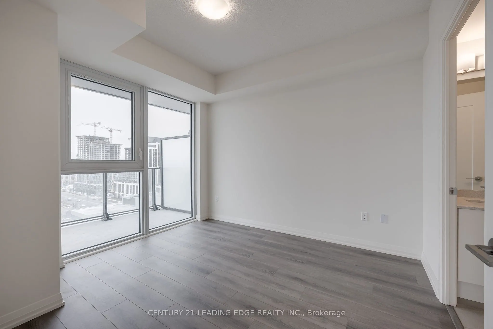 9000 JANE Street #1521
