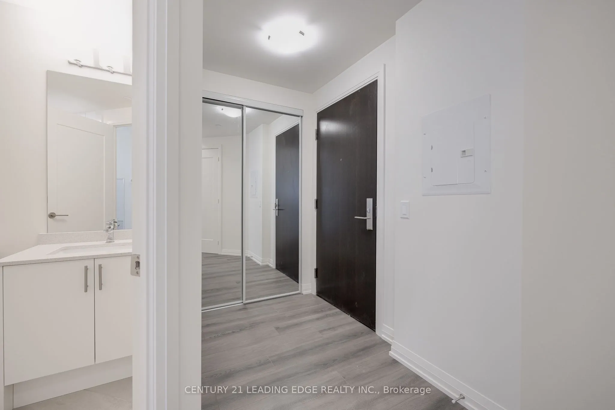 9000 JANE Street #1521