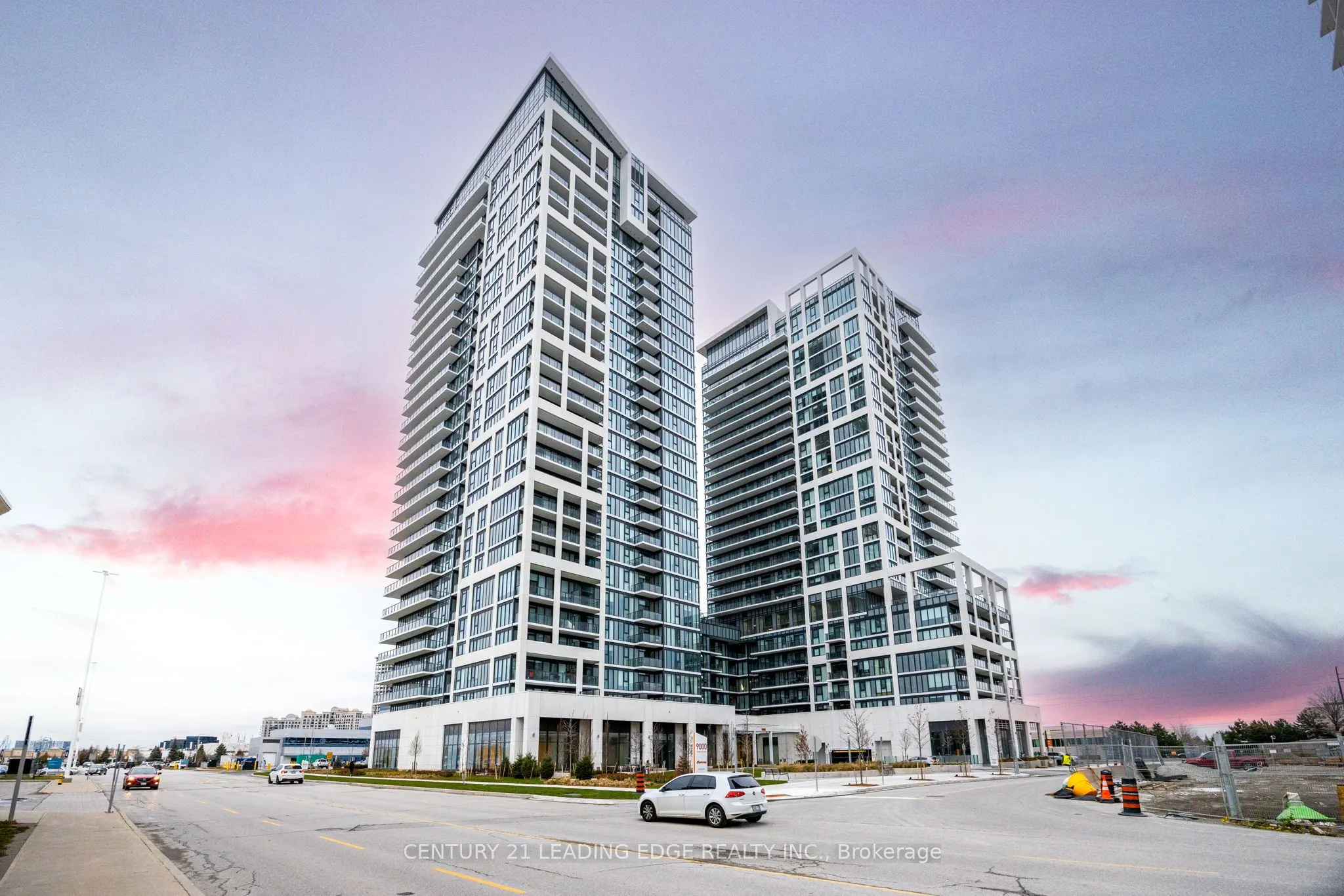 9000 JANE Street #1521