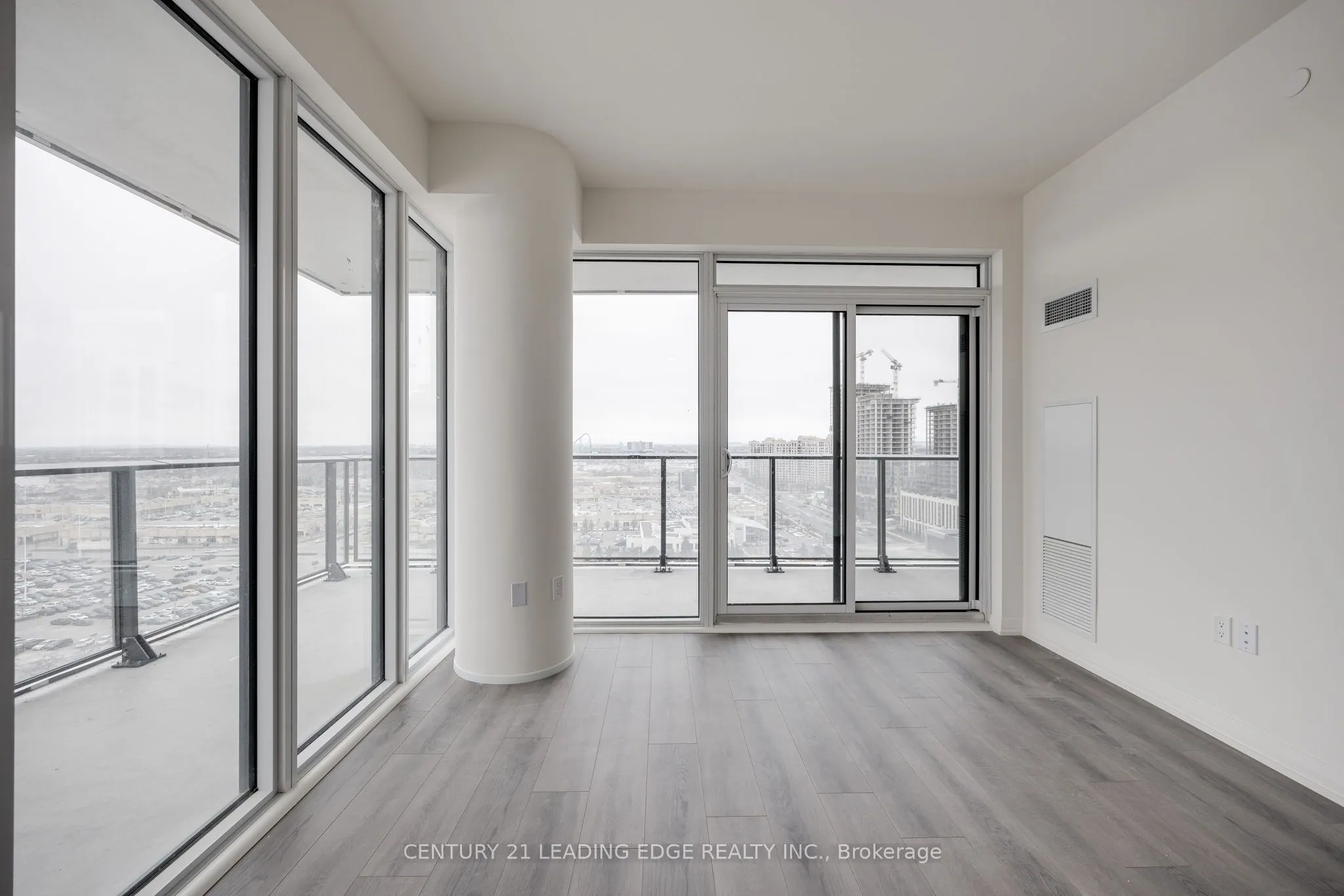9000 JANE Street #1521