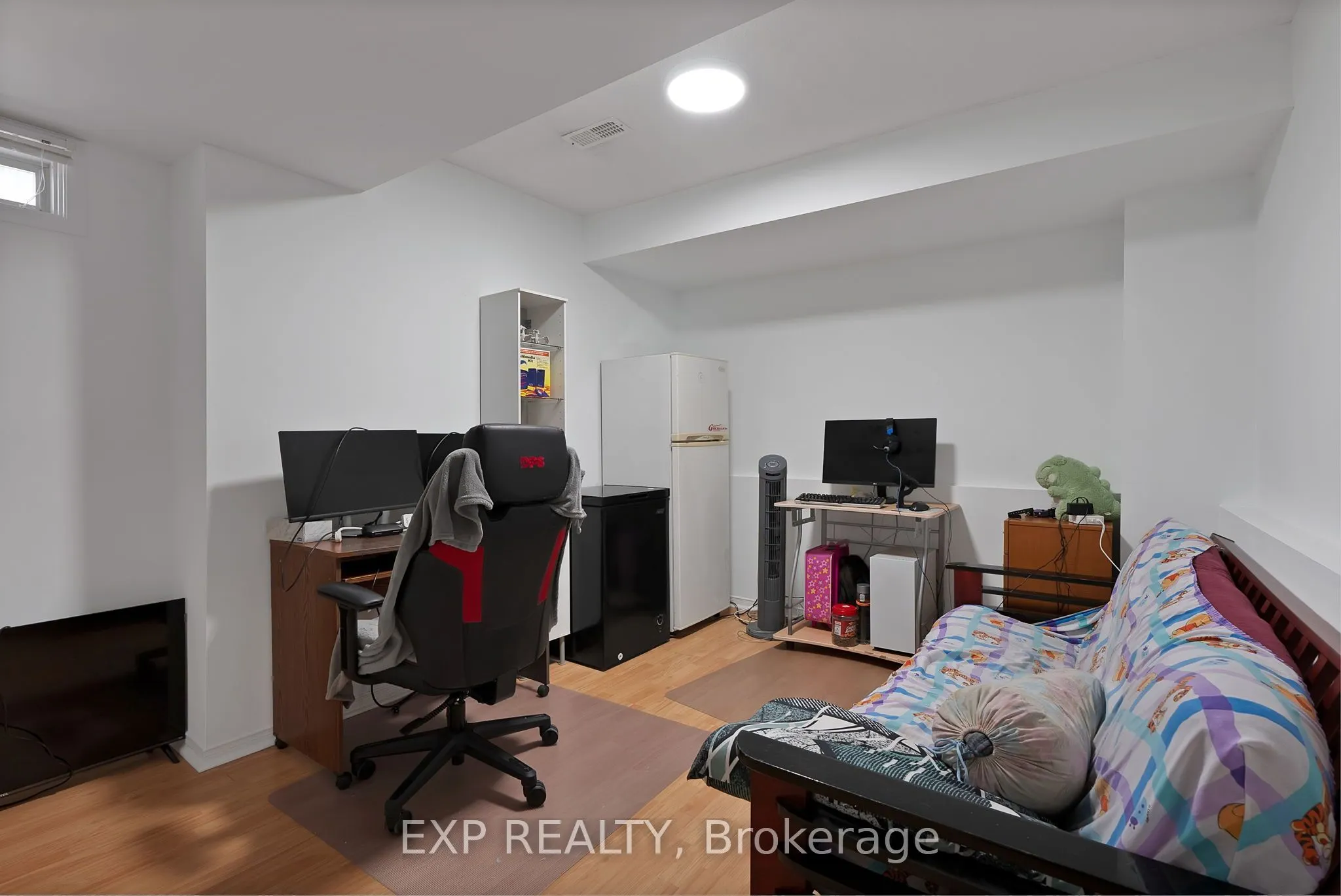 11 Maple Park Way #06