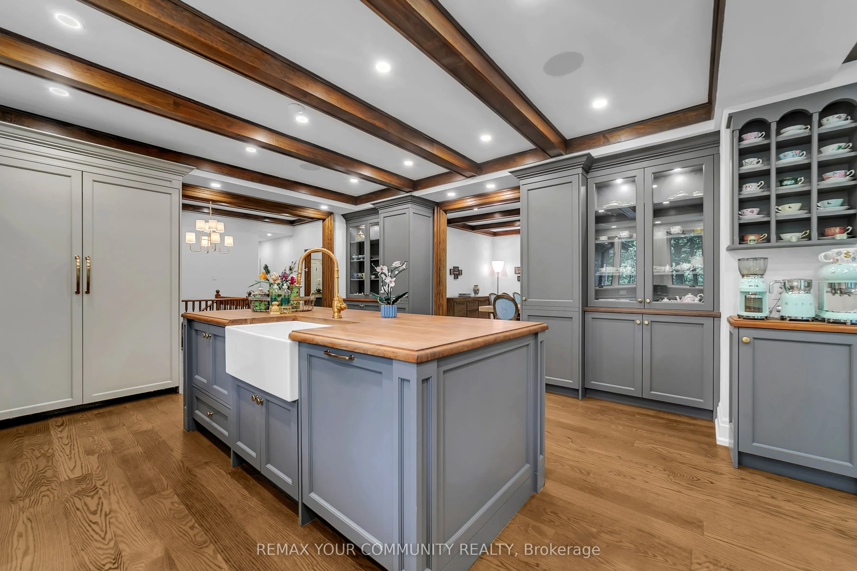 76 Trailwood Crescent