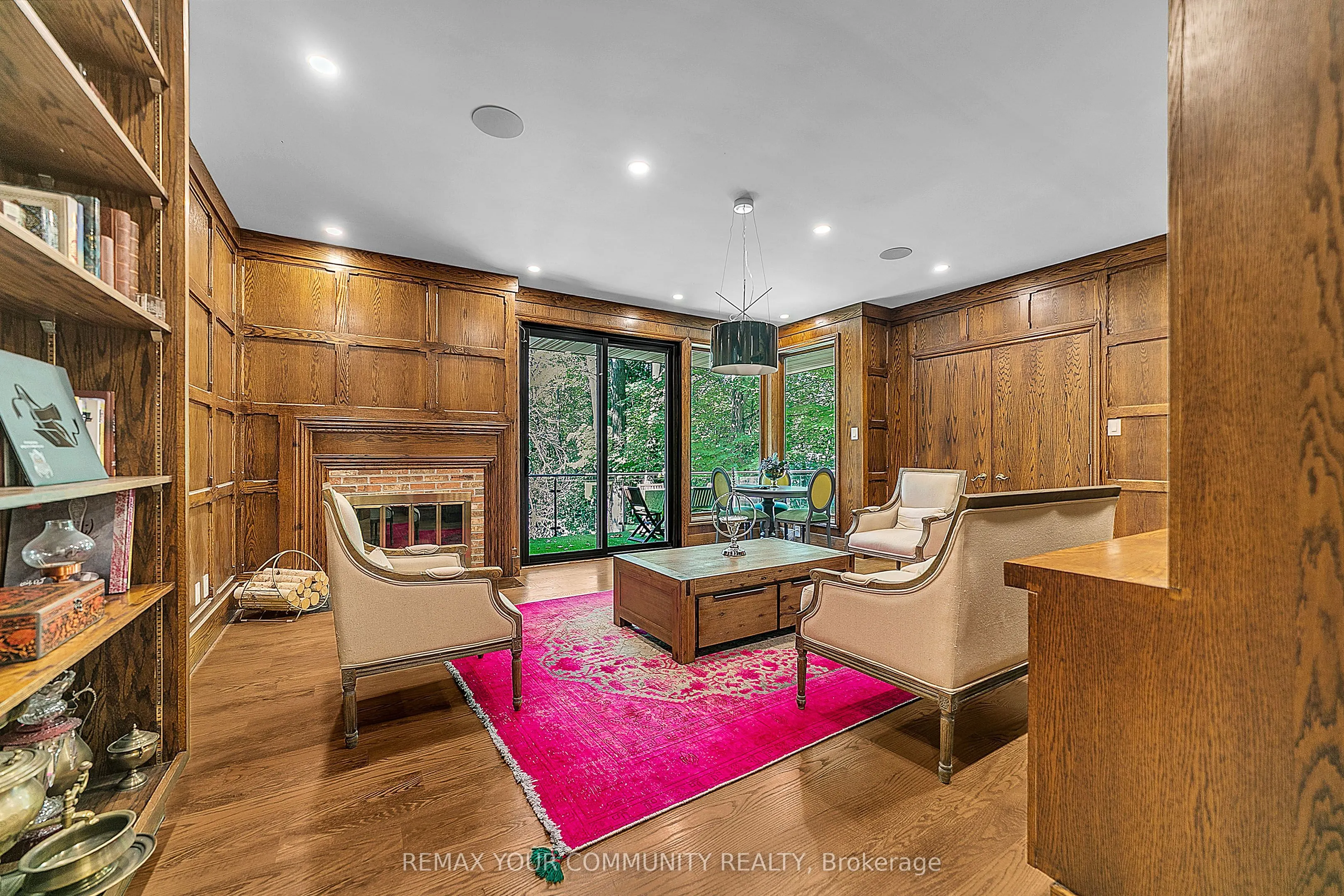 76 Trailwood Crescent