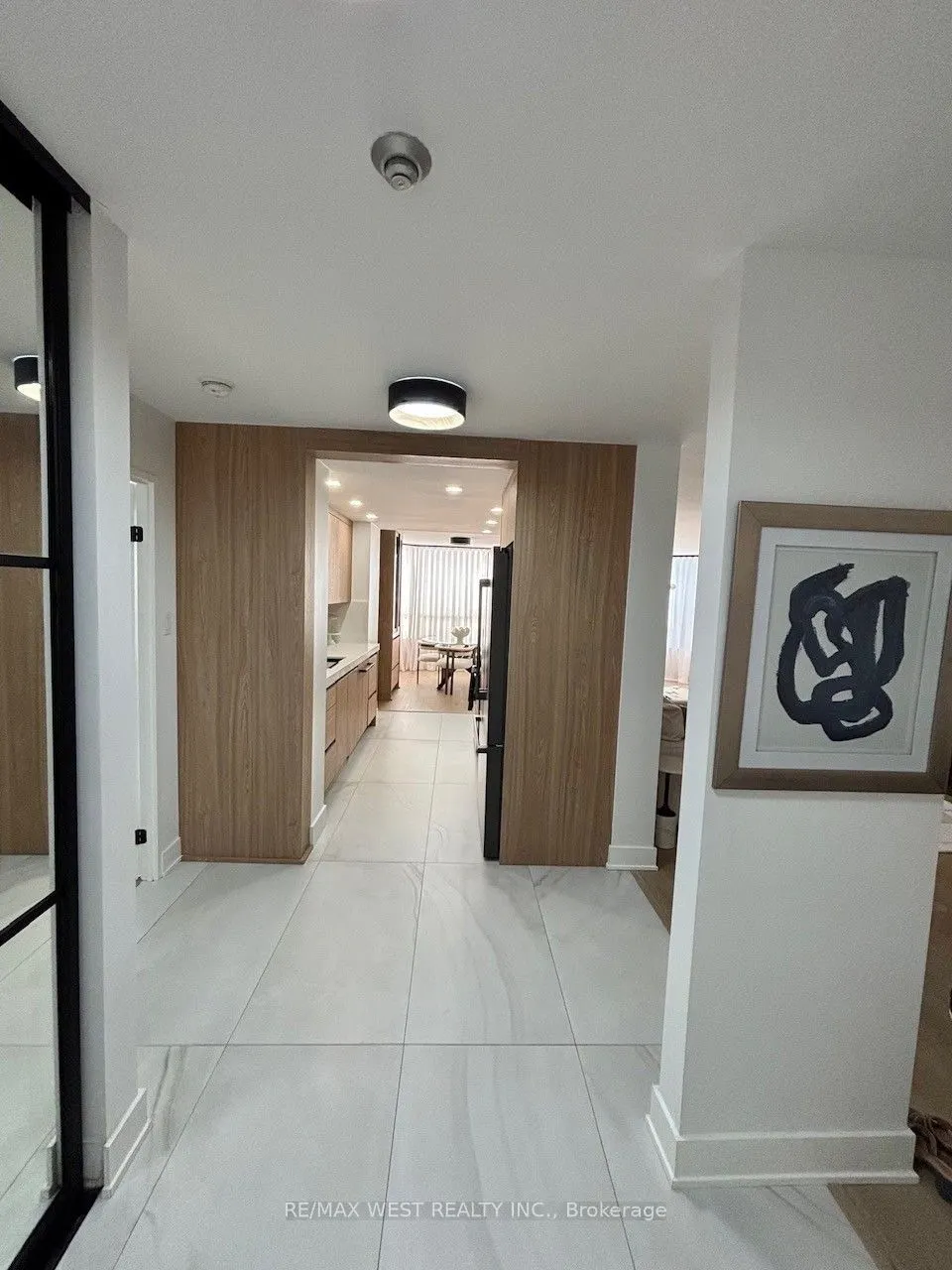 7 Townsgate Drive #1408