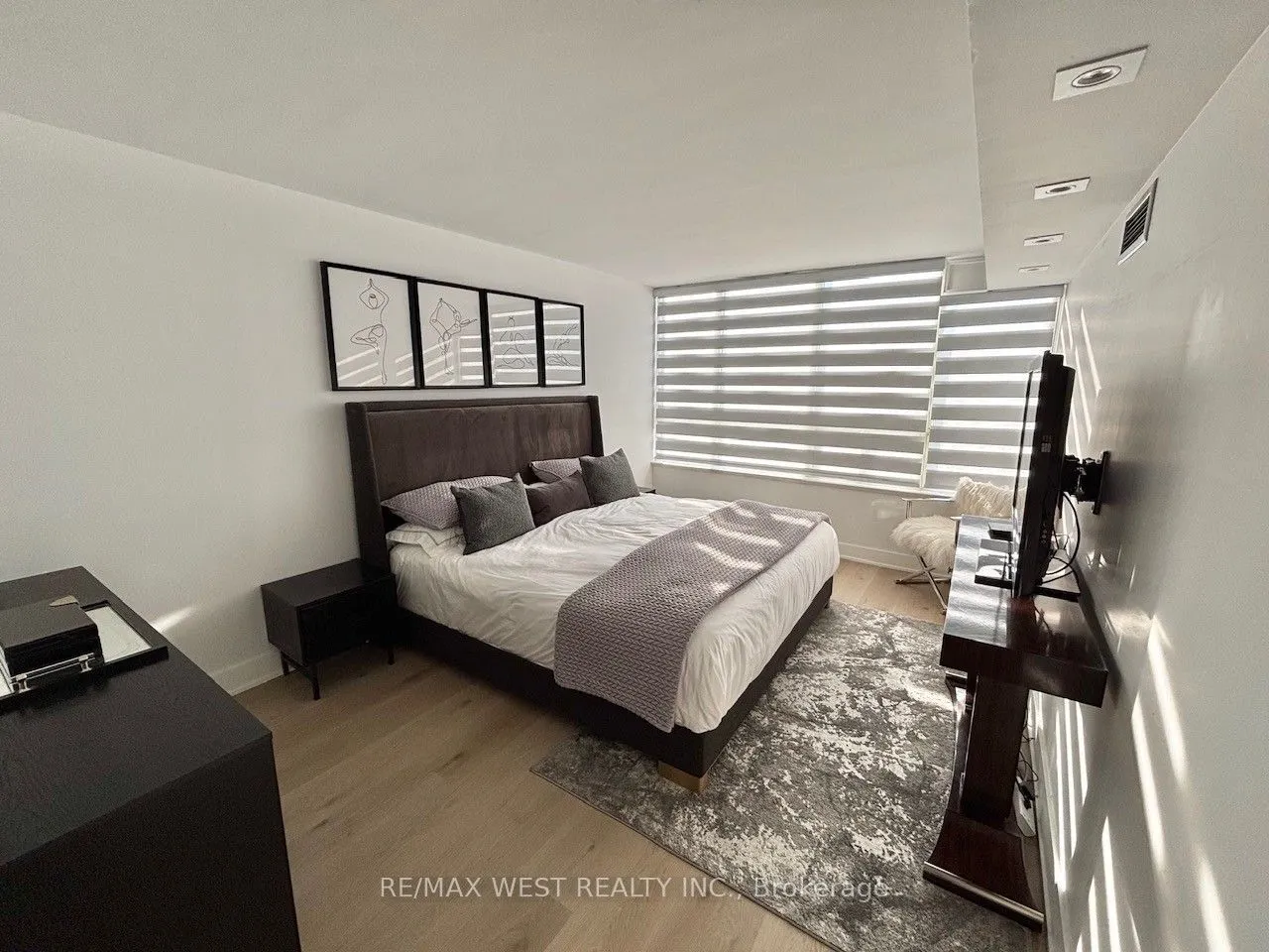 7 Townsgate Drive #1408