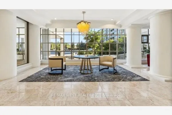 7 Townsgate Drive #1408