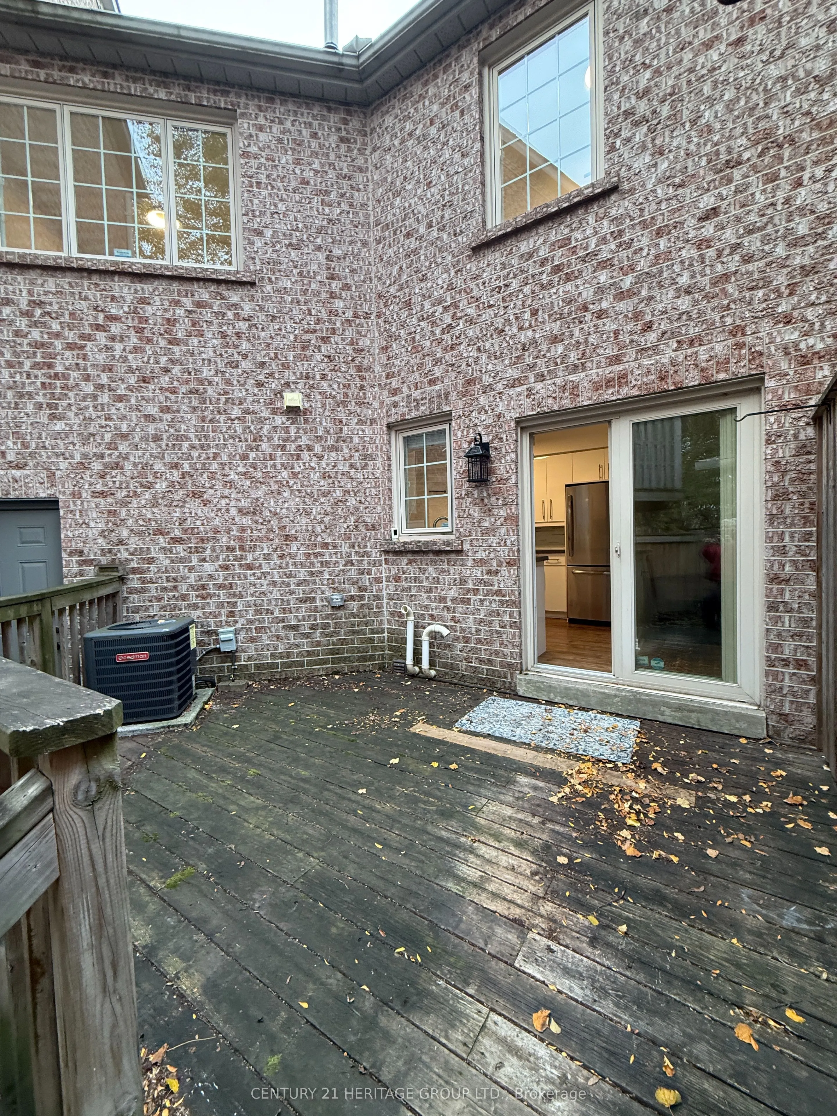 137 Hall Street #5