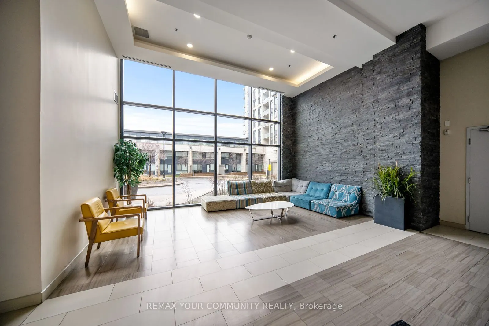 24 Woodstream Boulevard #702