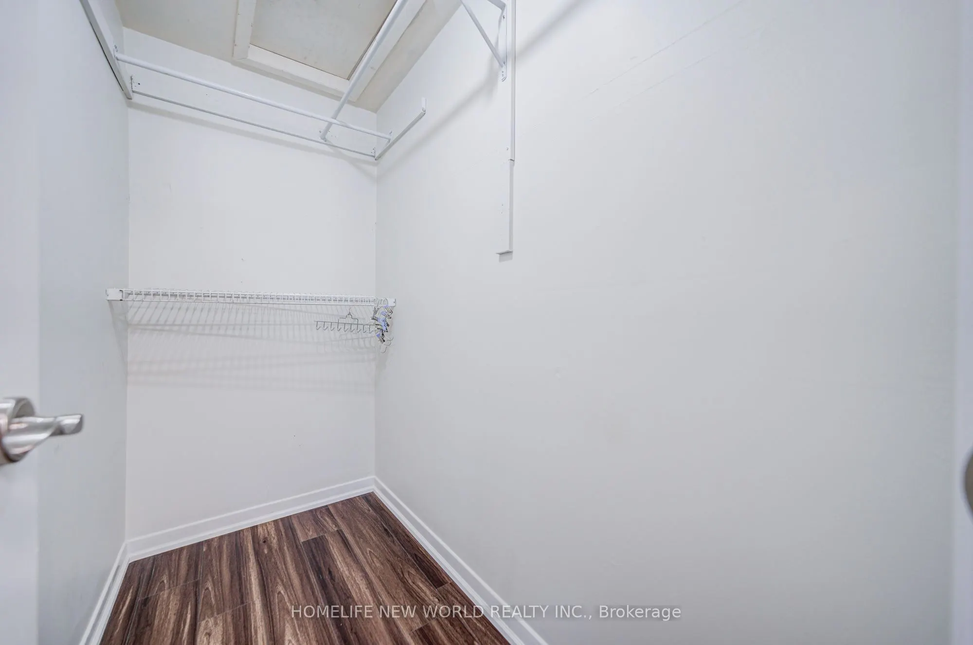 77 Nottinghill Road #129
