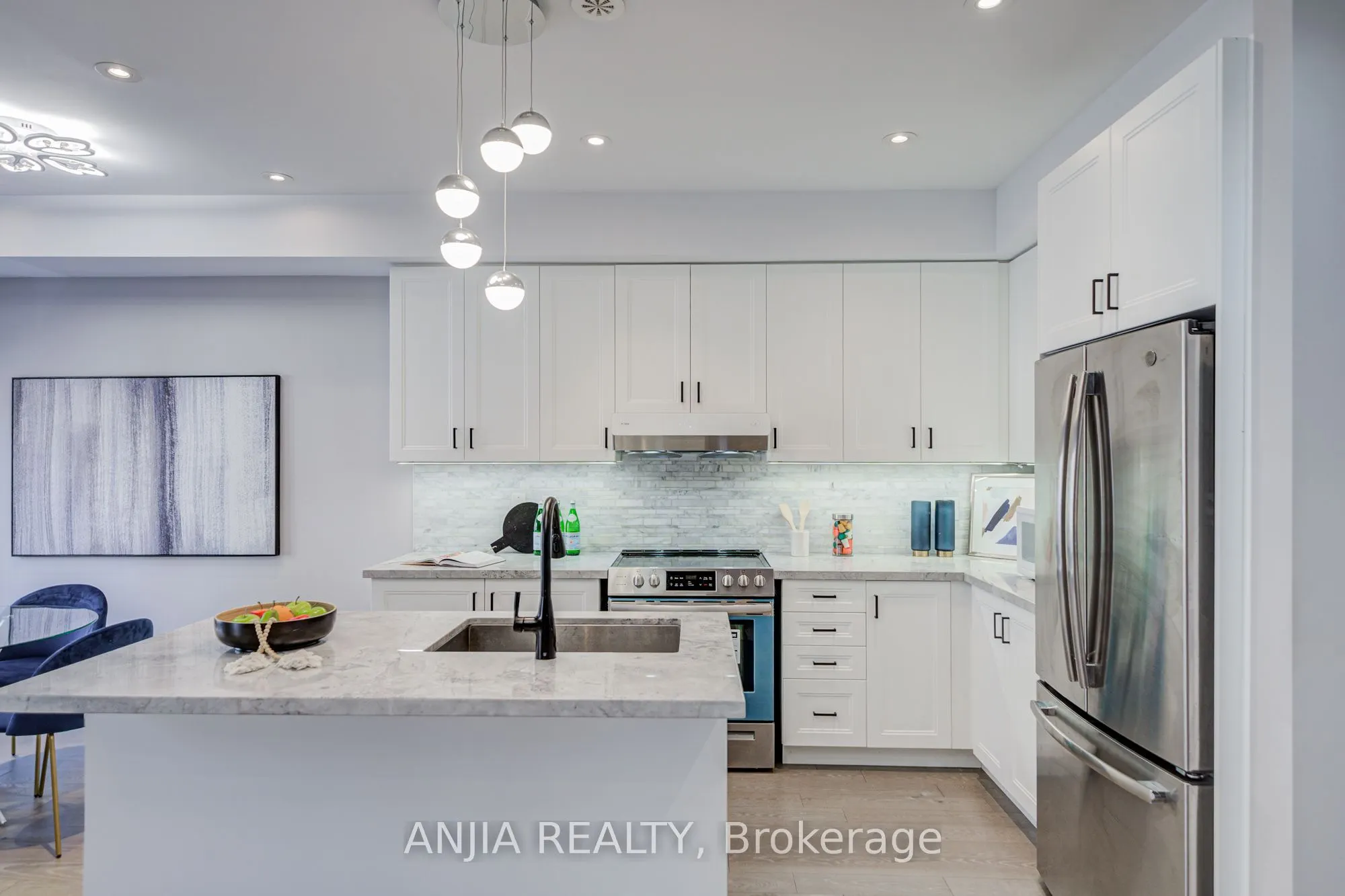 4146 Highway 7 Road E