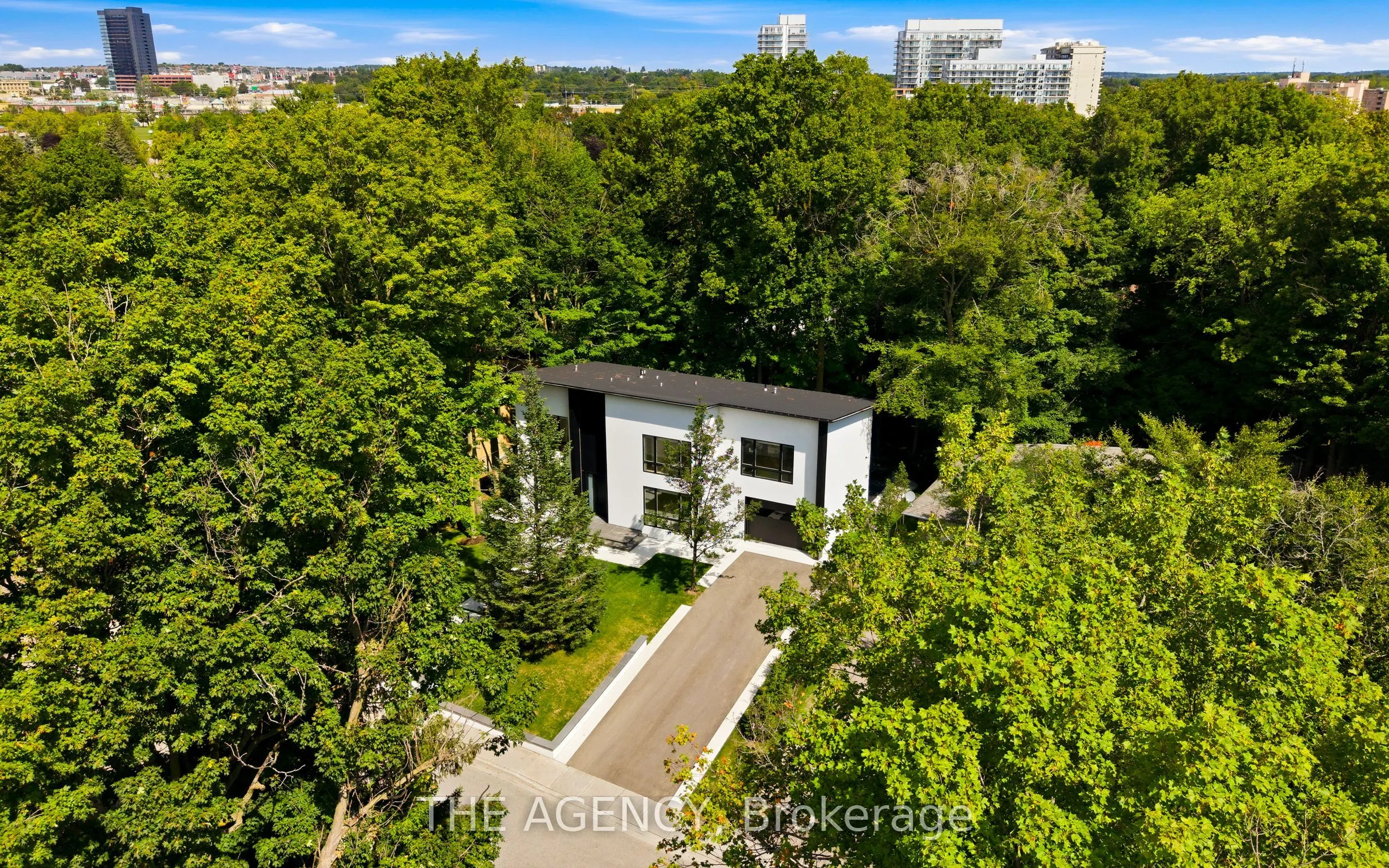 193 Beechwood Crescent