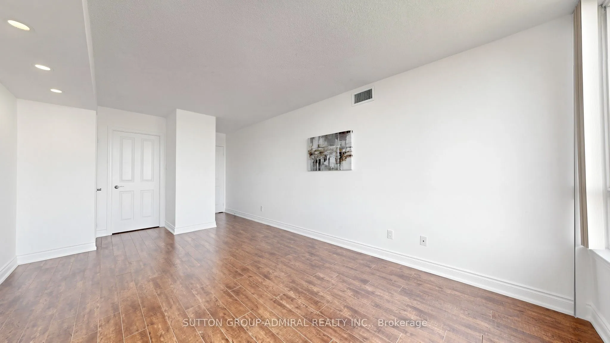 120 Promenade Circle #1001