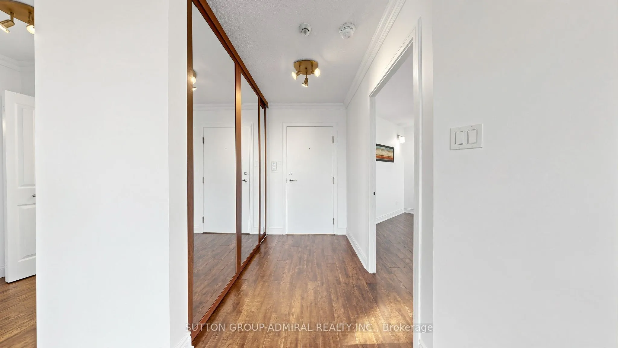 120 Promenade Circle #1001