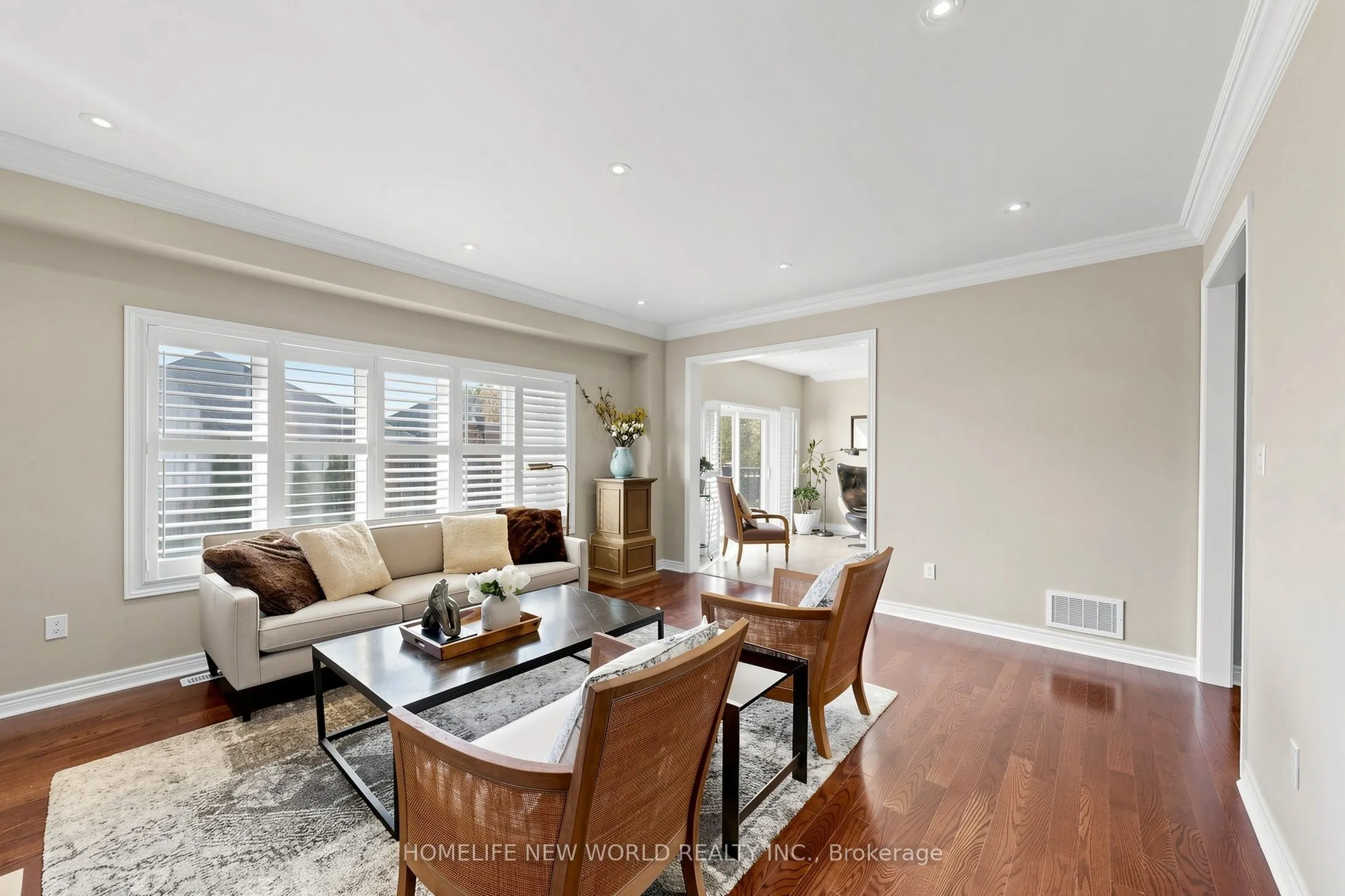 19 Featherwood Drive