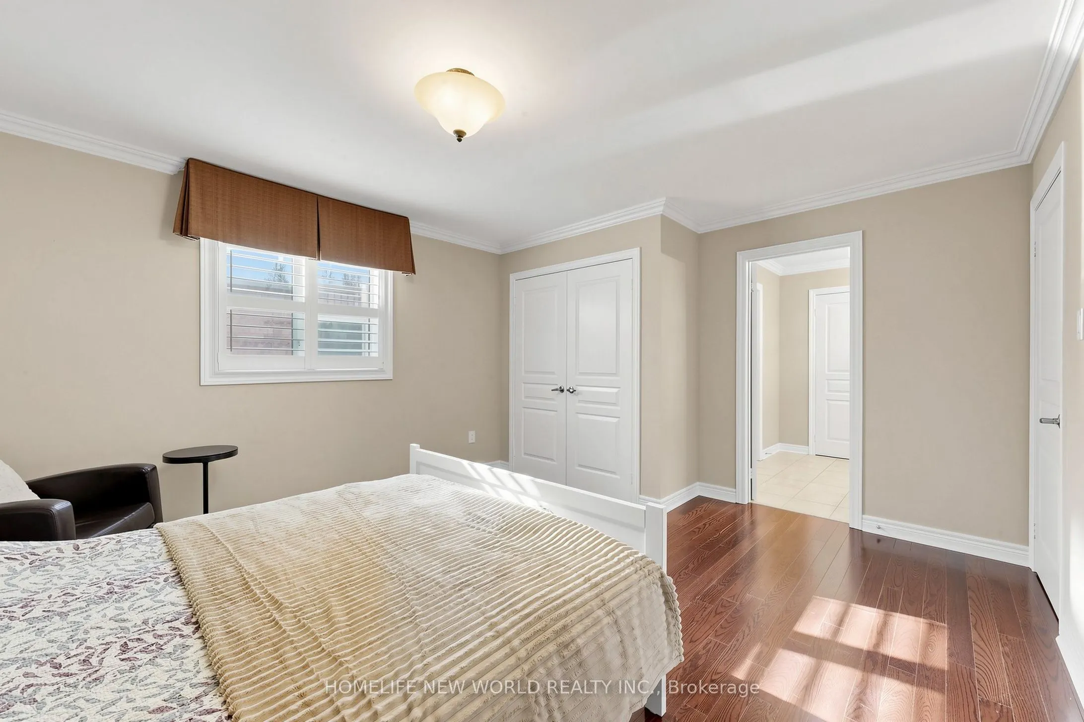 19 Featherwood Drive