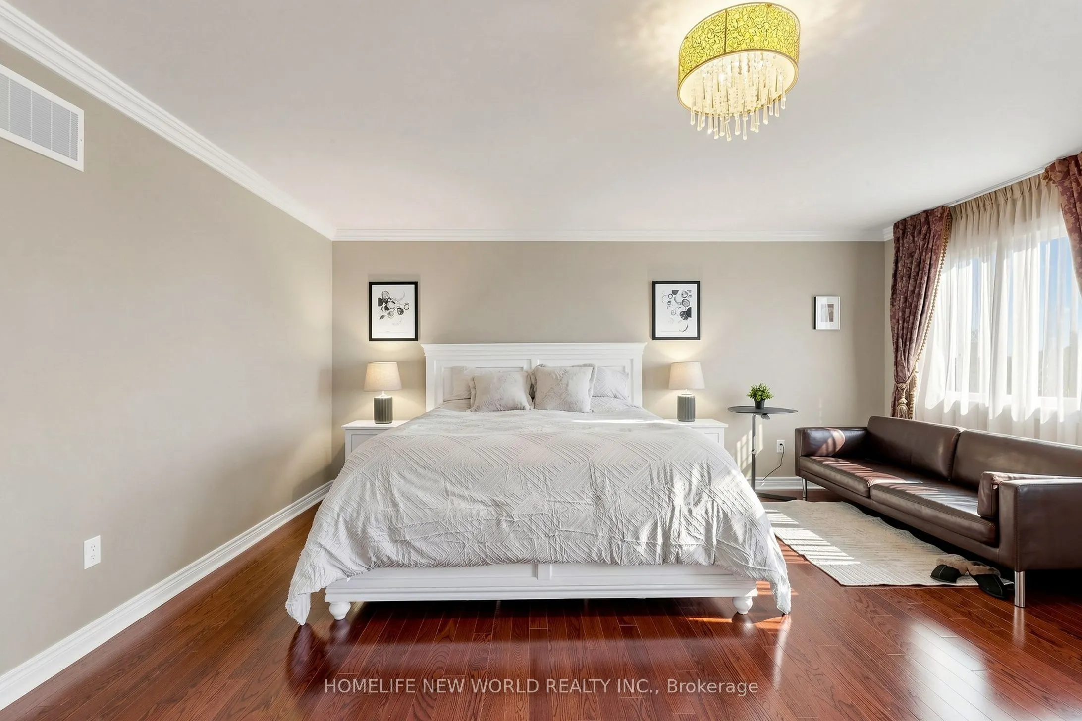 19 Featherwood Drive