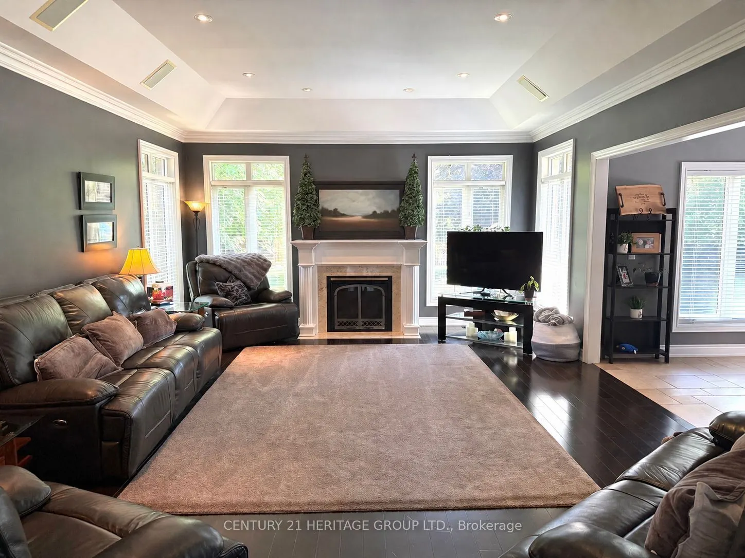 49 Shore Crescent