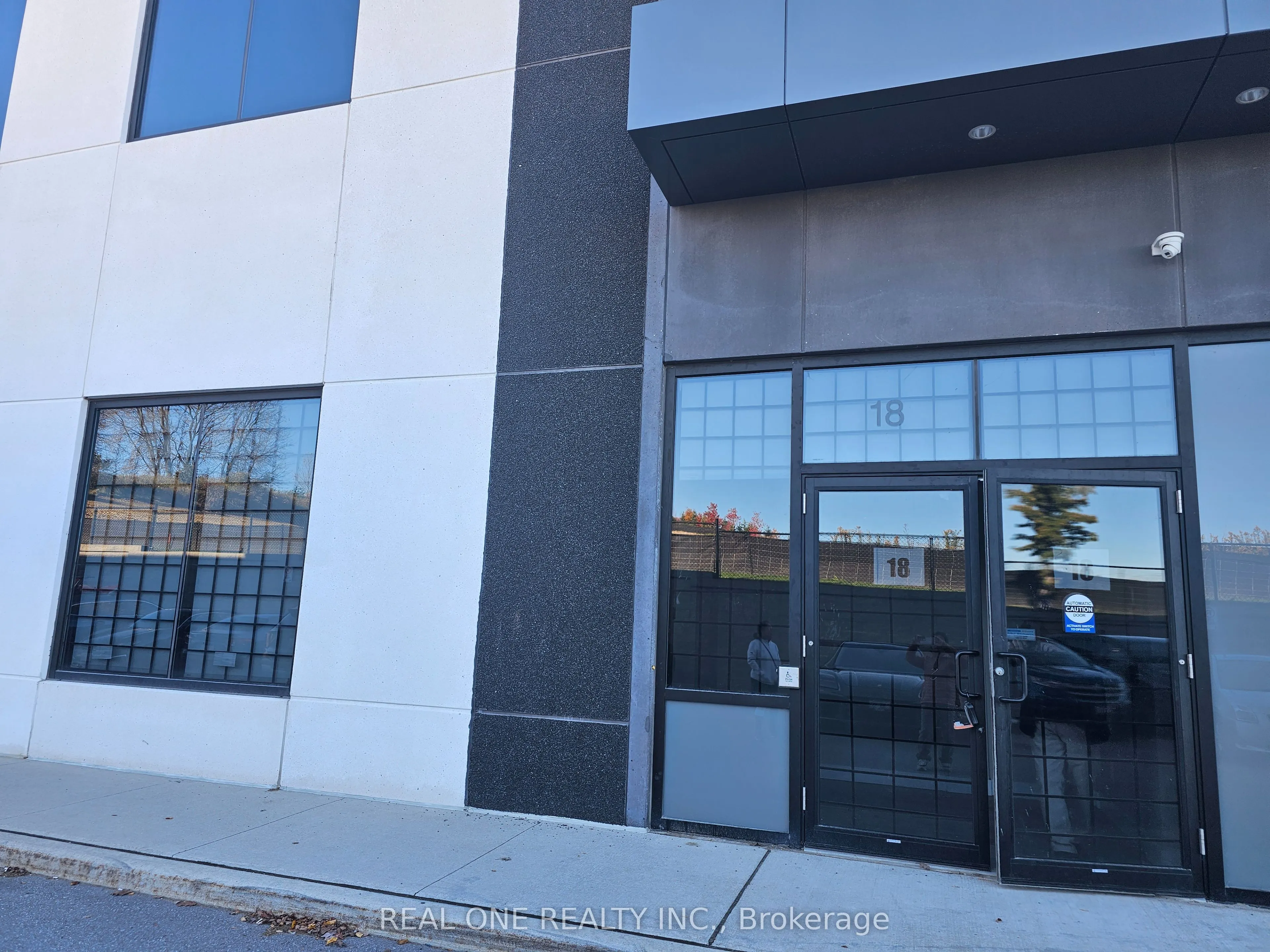 45 Eric T Smith Way #18