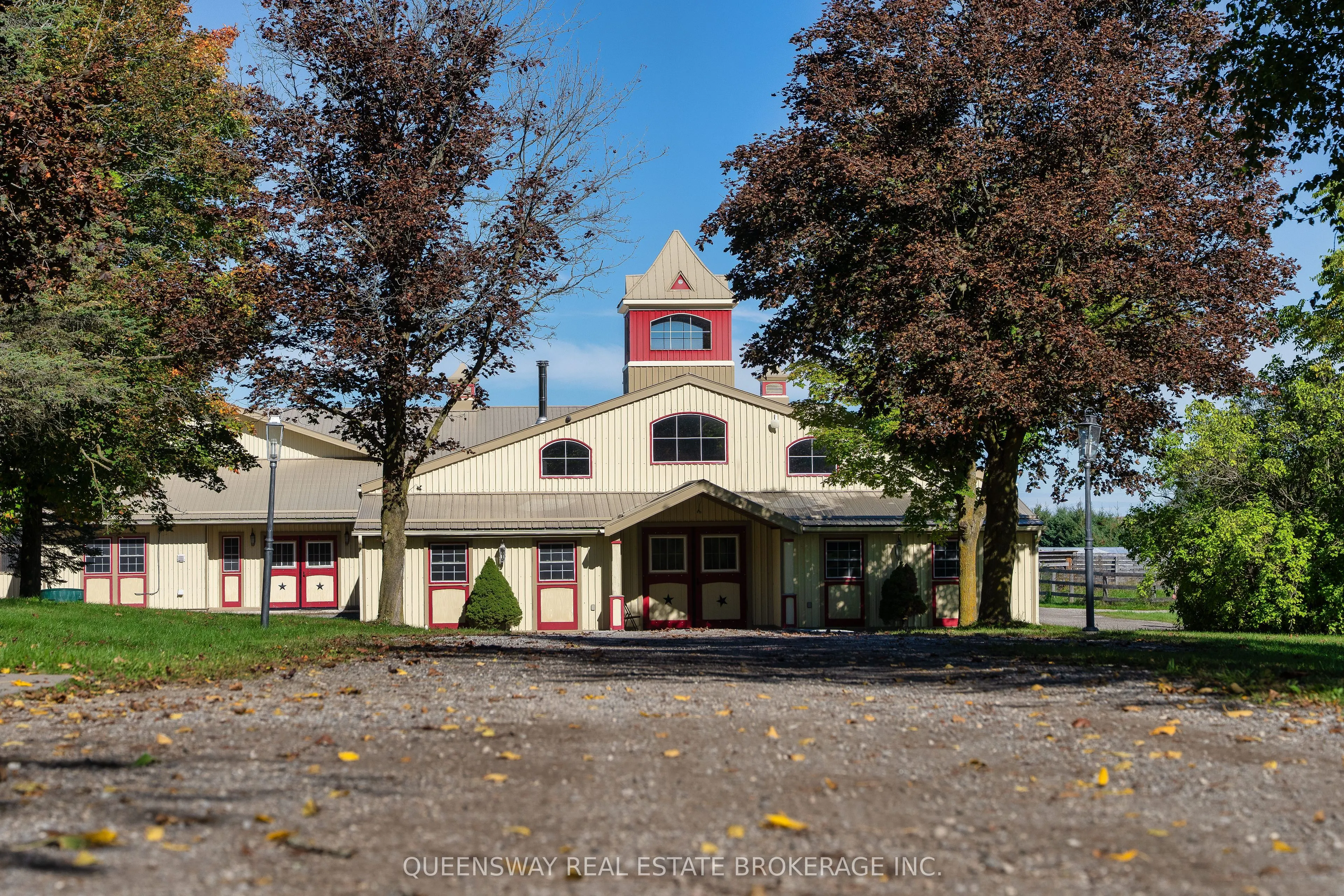 8388 Fifth Side Road