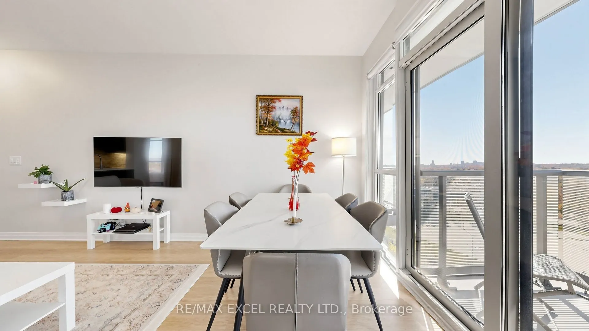 55 Oneida Crescent #1208