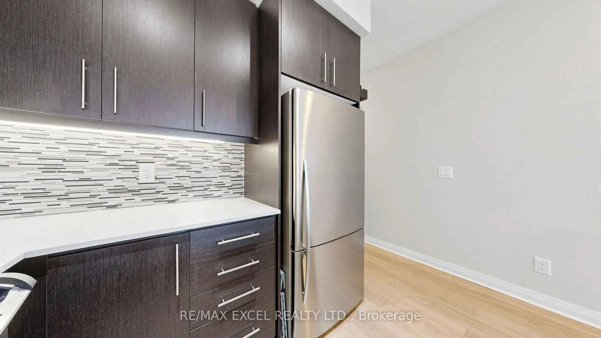 55 Oneida Crescent #1208