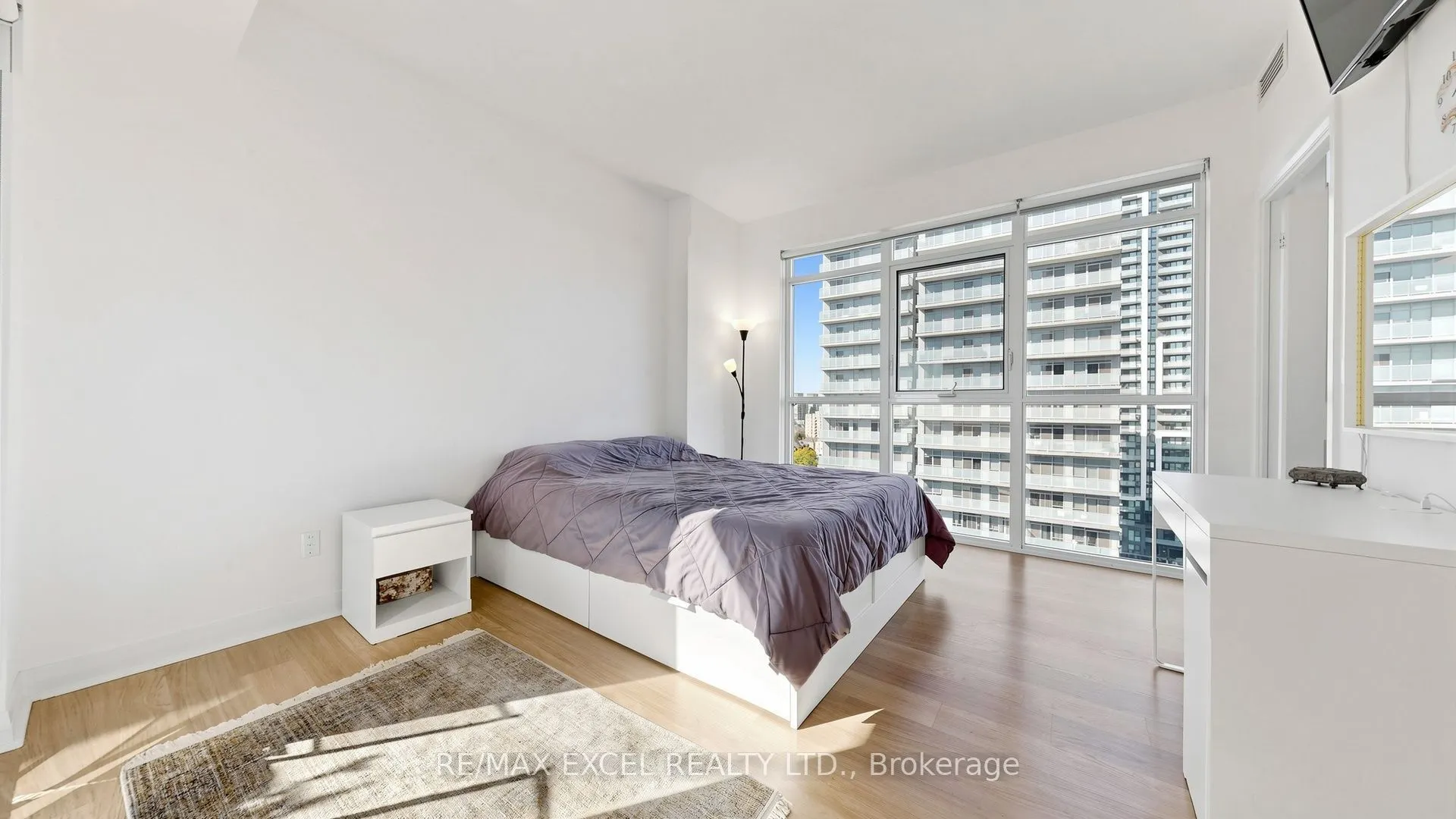 55 Oneida Crescent #1208