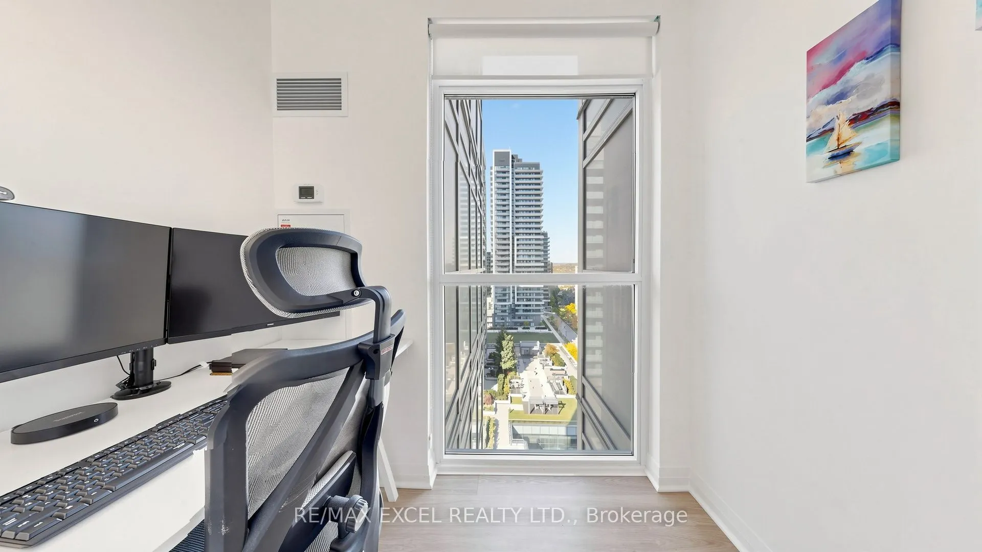 55 Oneida Crescent #1208