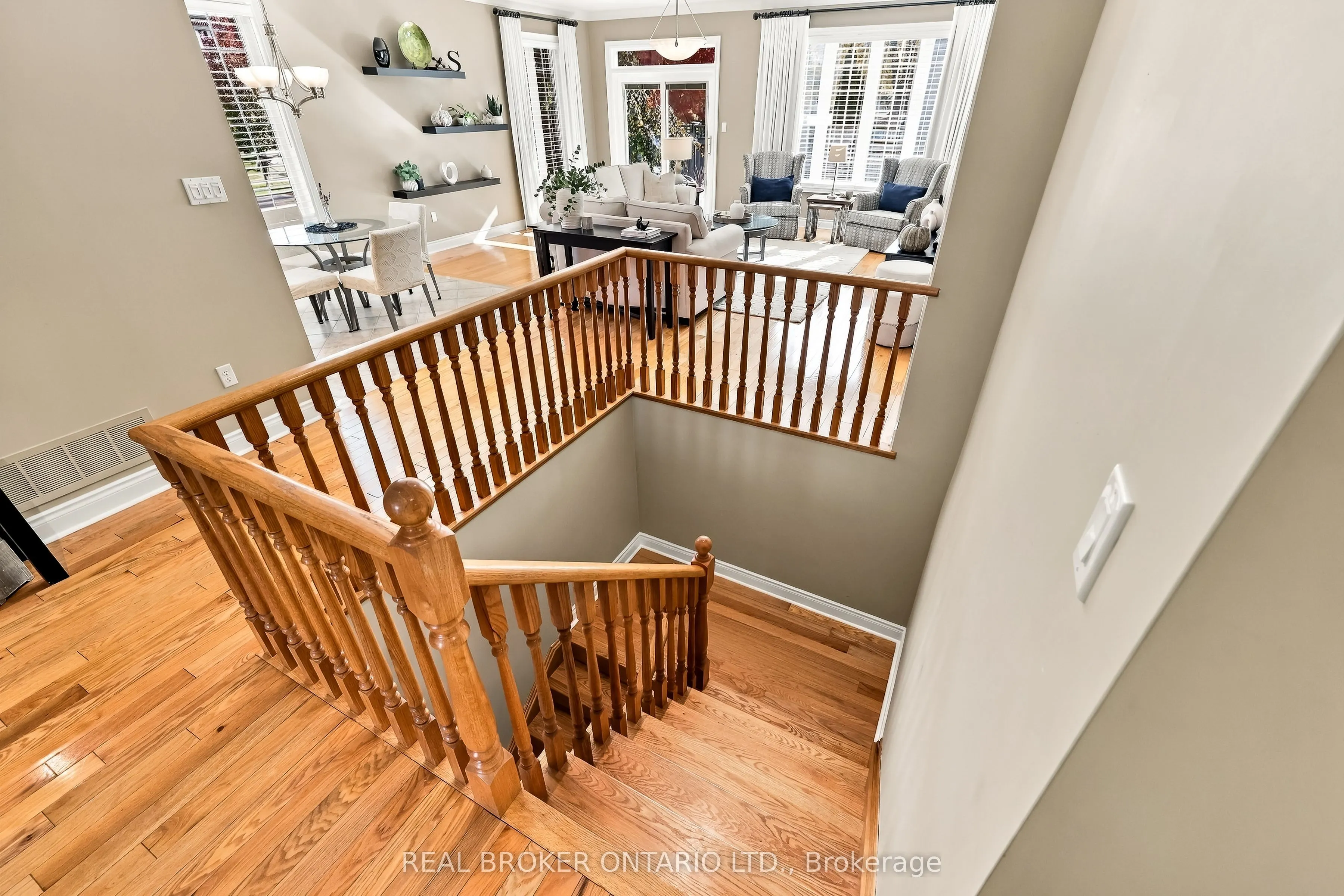 8 Ash Green Lane