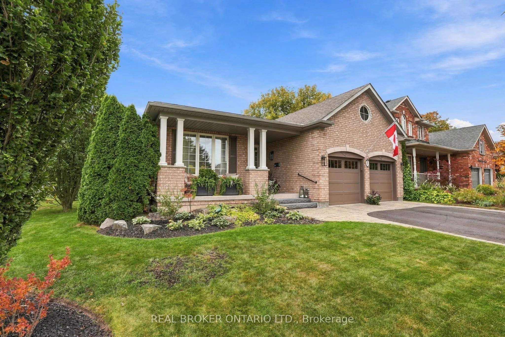 8 Ash Green Lane