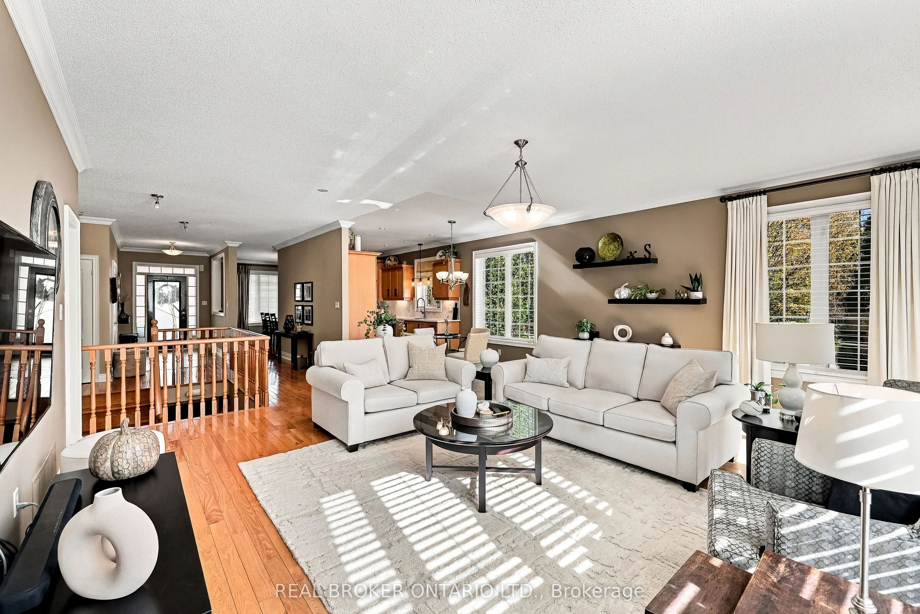 8 Ash Green Lane