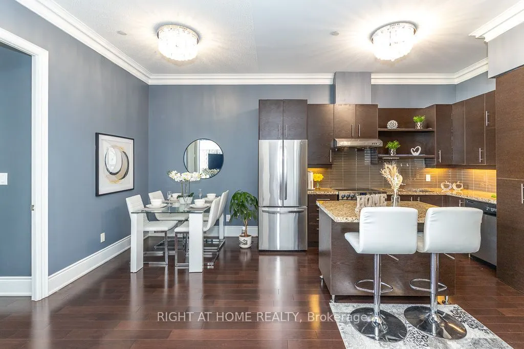 325 South Park Road #Ph05