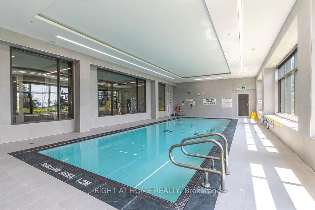325 South Park Road #Ph05