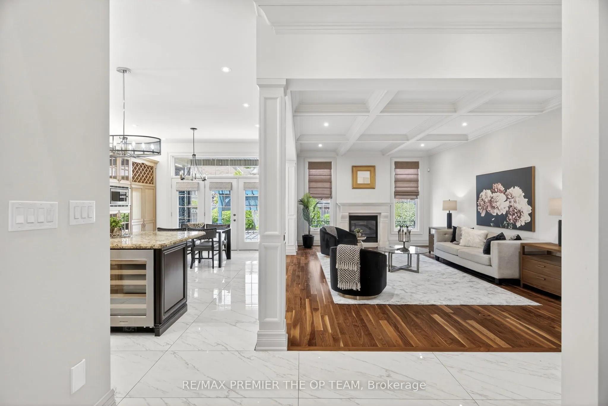 24 Grand Vellore Crescent