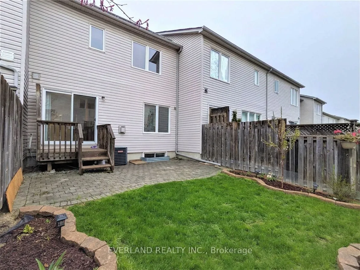 31 Marshview Avenue