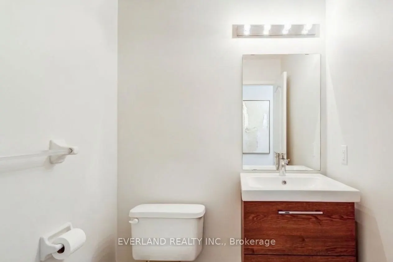 31 Marshview Avenue