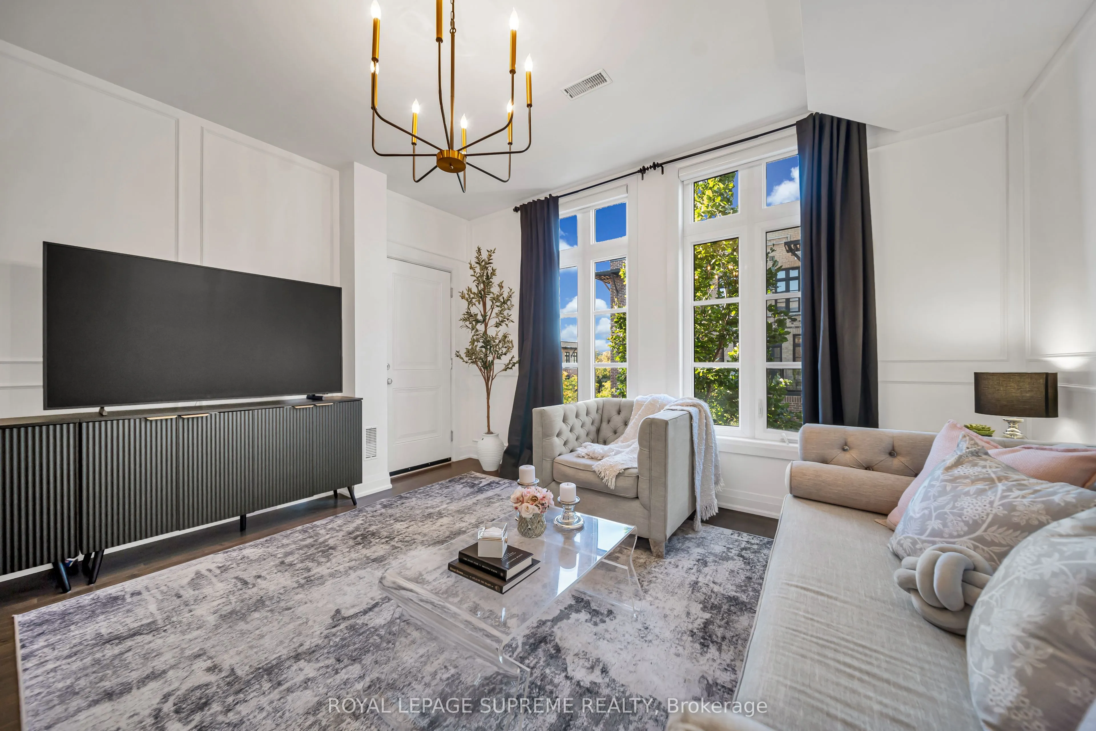 8167 Kipling Avenue #43