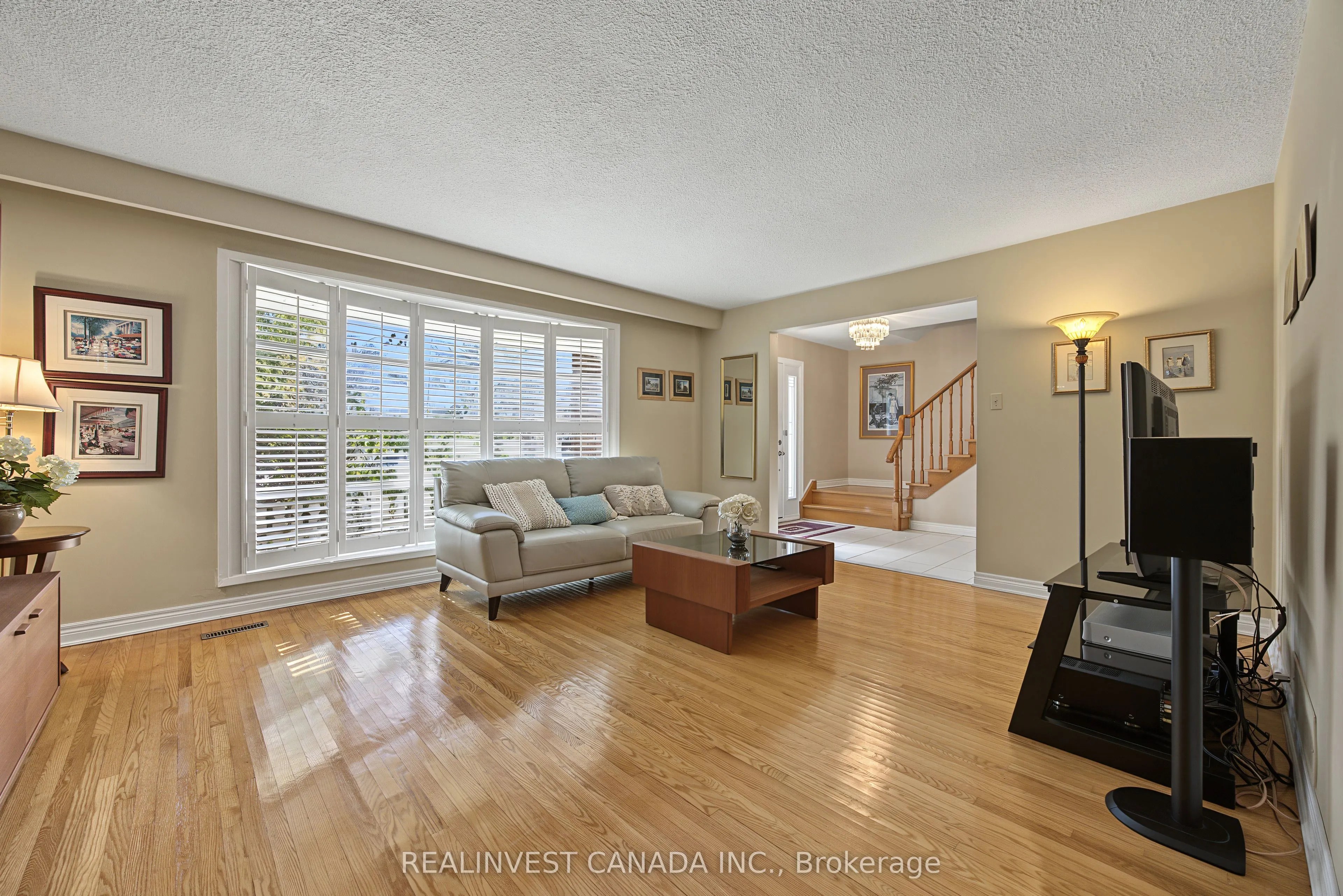 196 Weldrick Road W