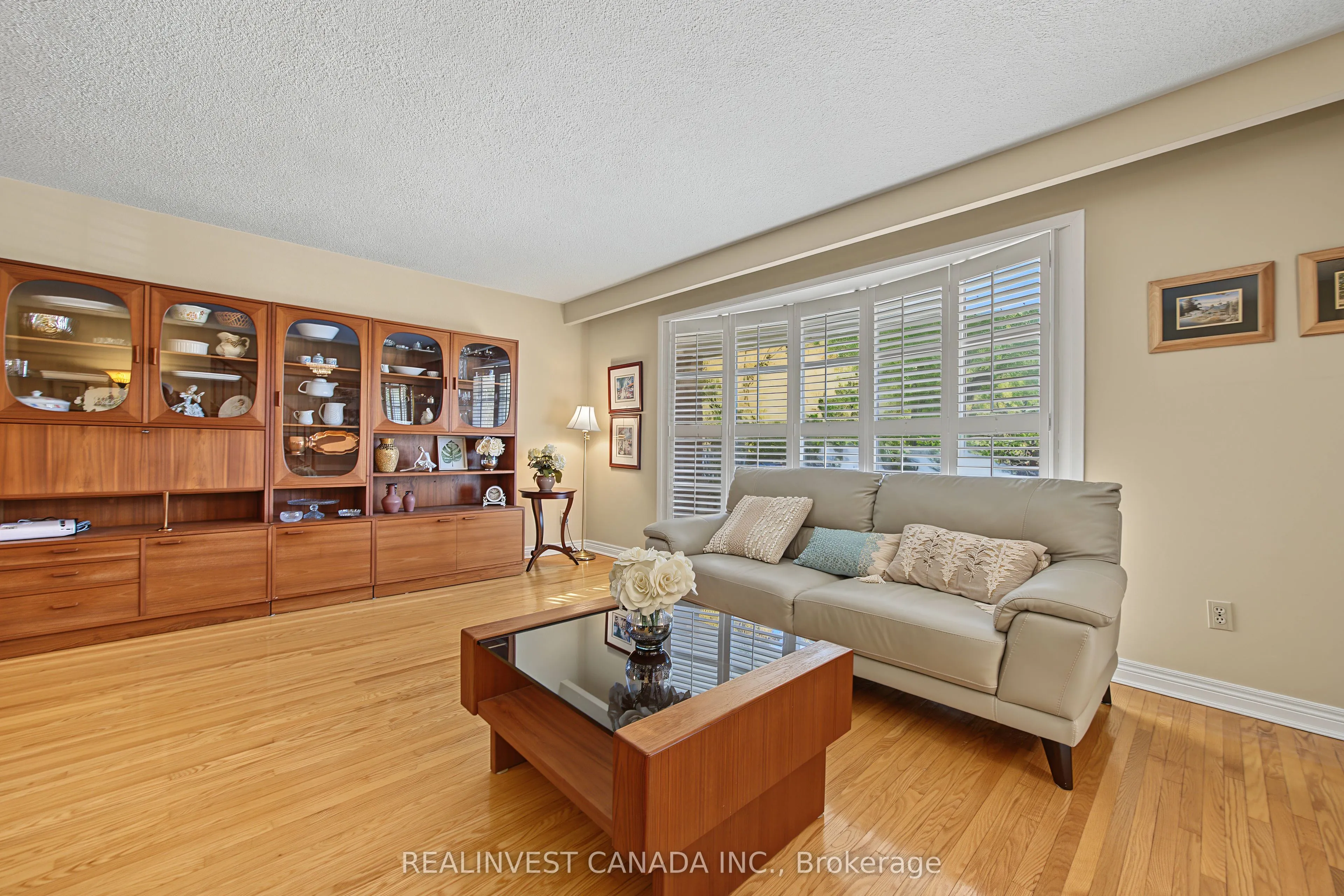 196 Weldrick Road W