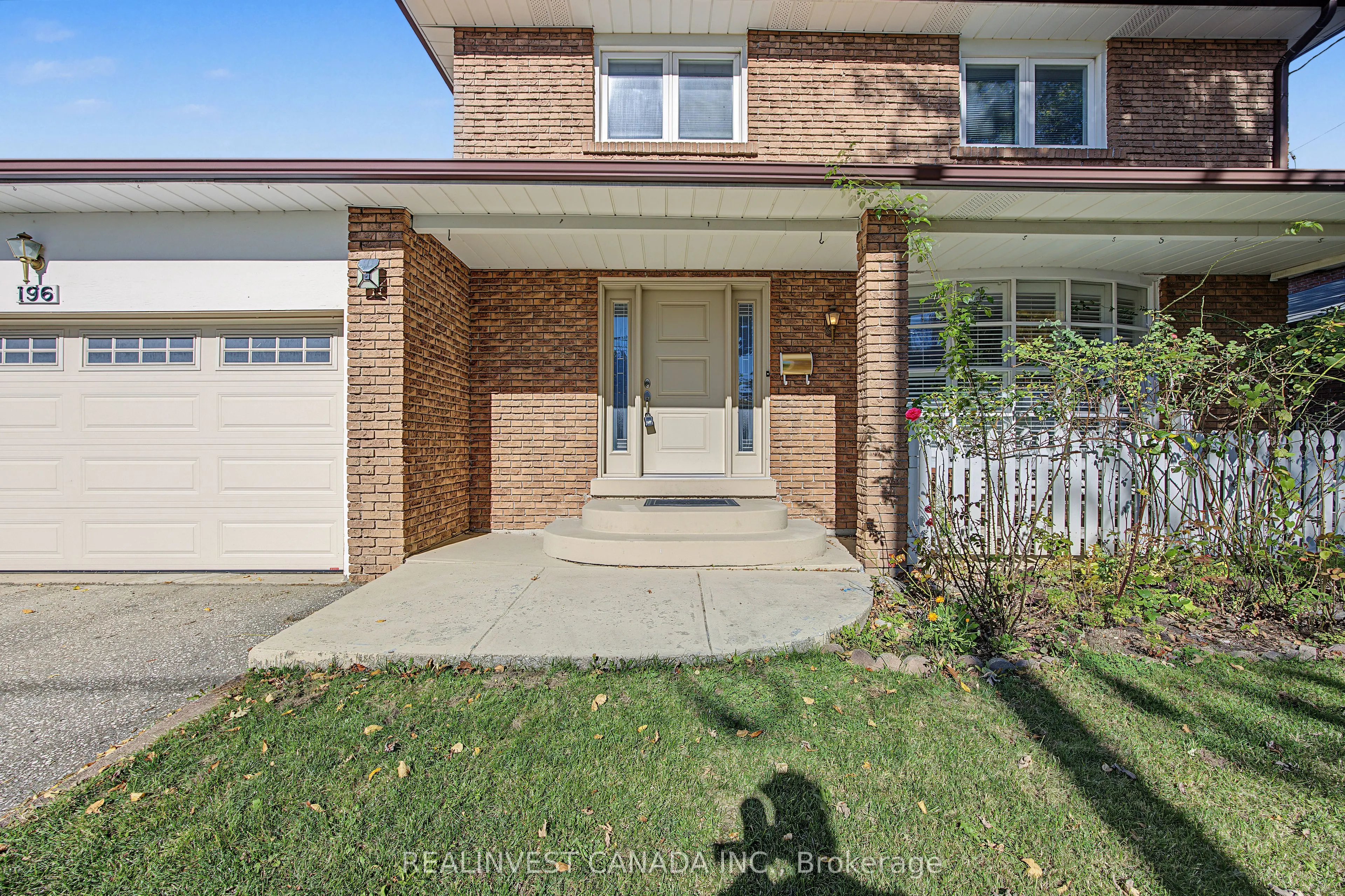 196 Weldrick Road W