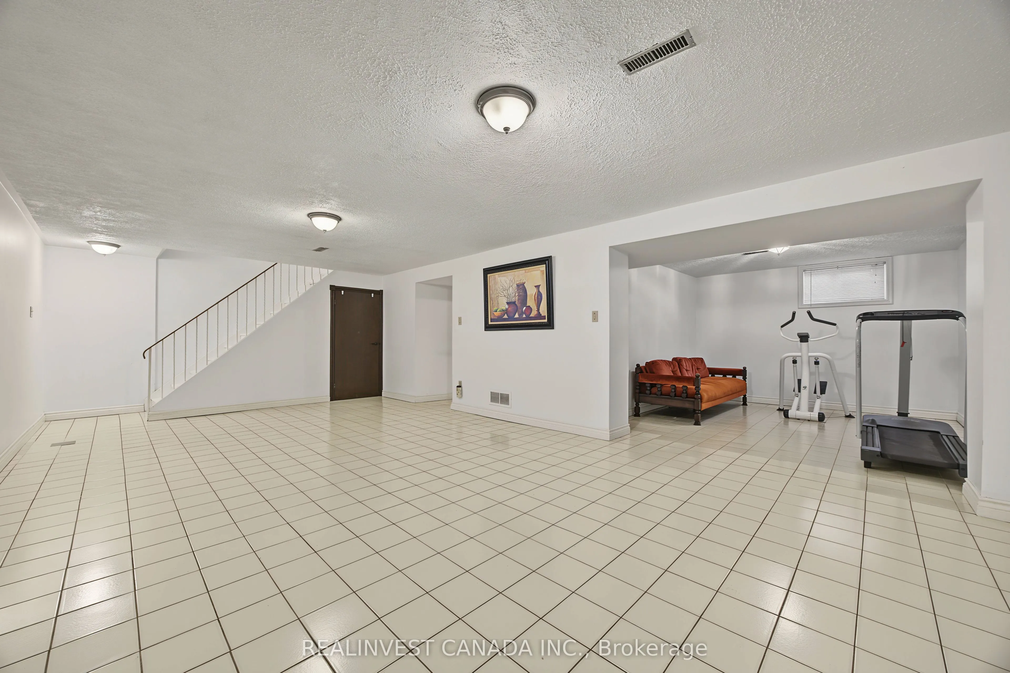 196 Weldrick Road W