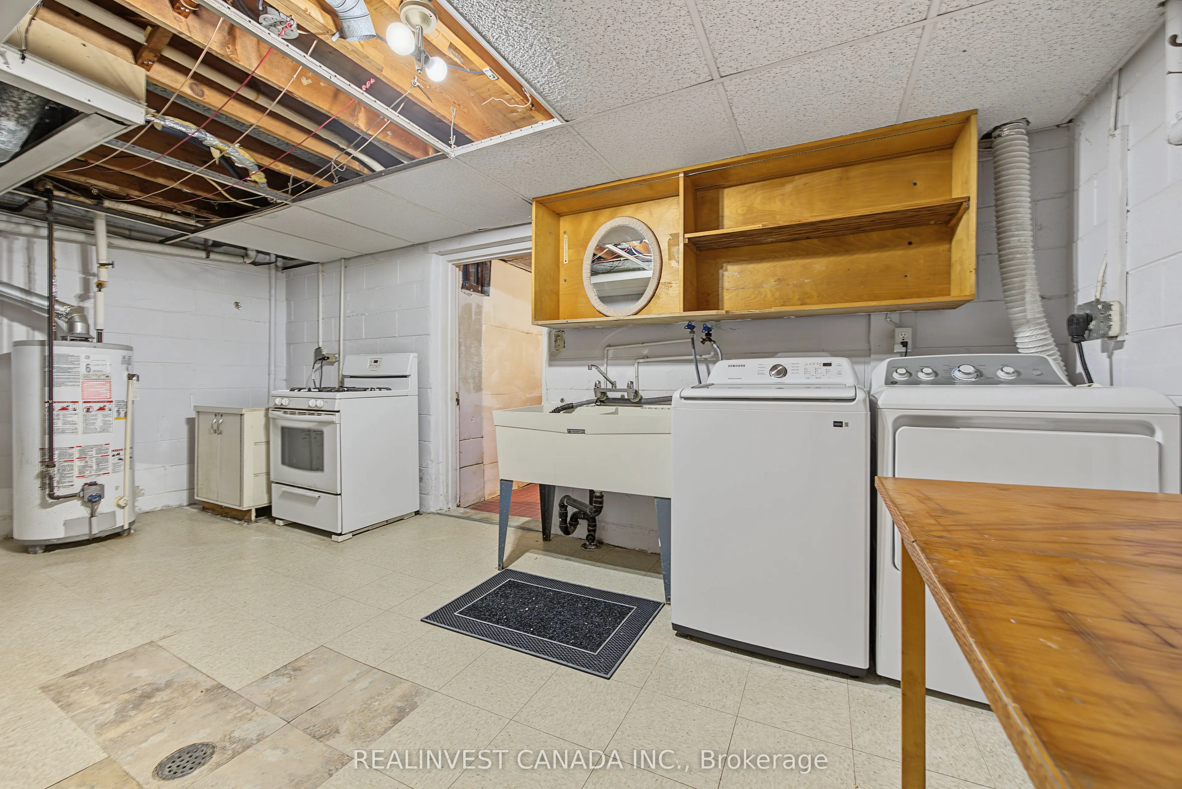 196 Weldrick Road W