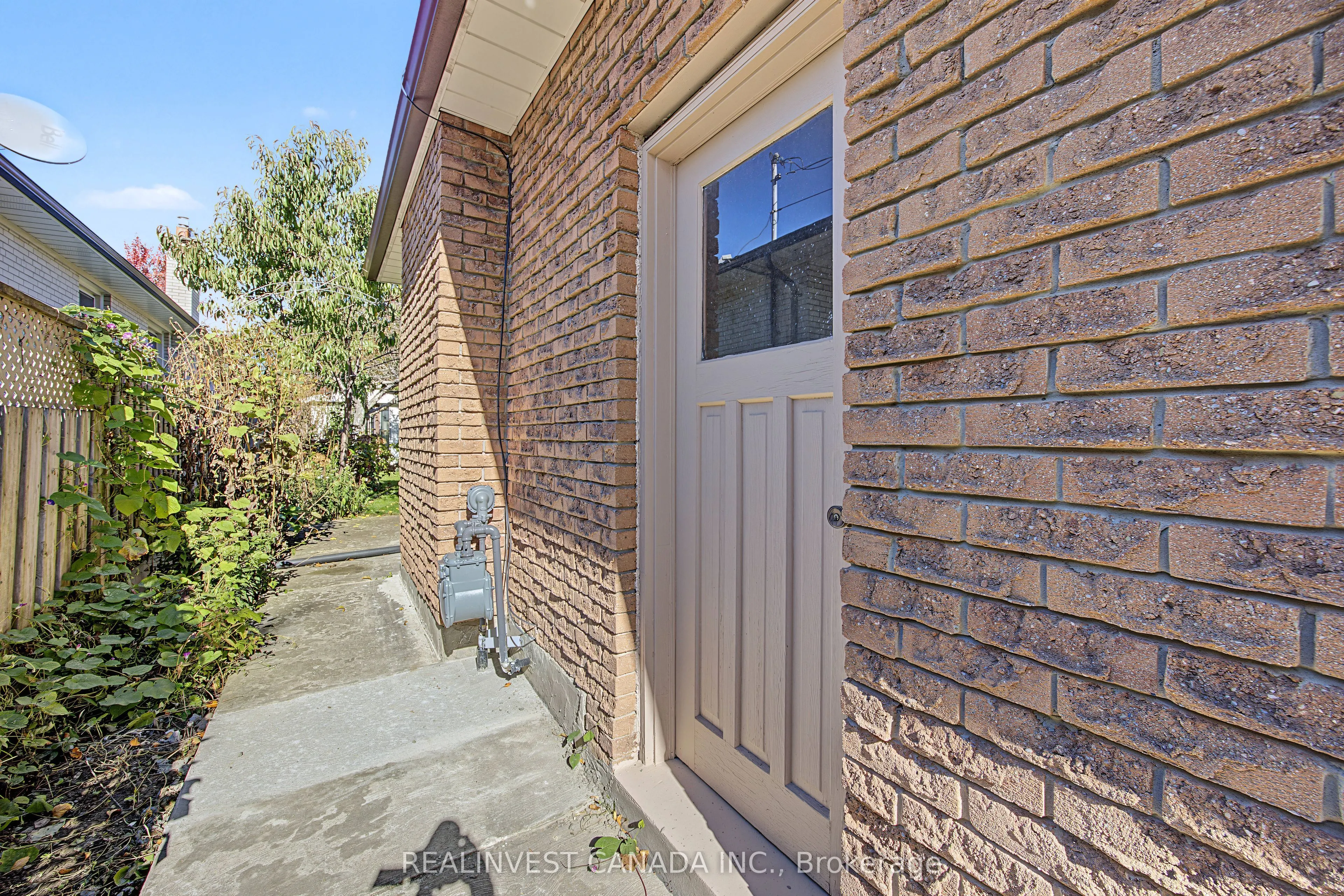 196 Weldrick Road W