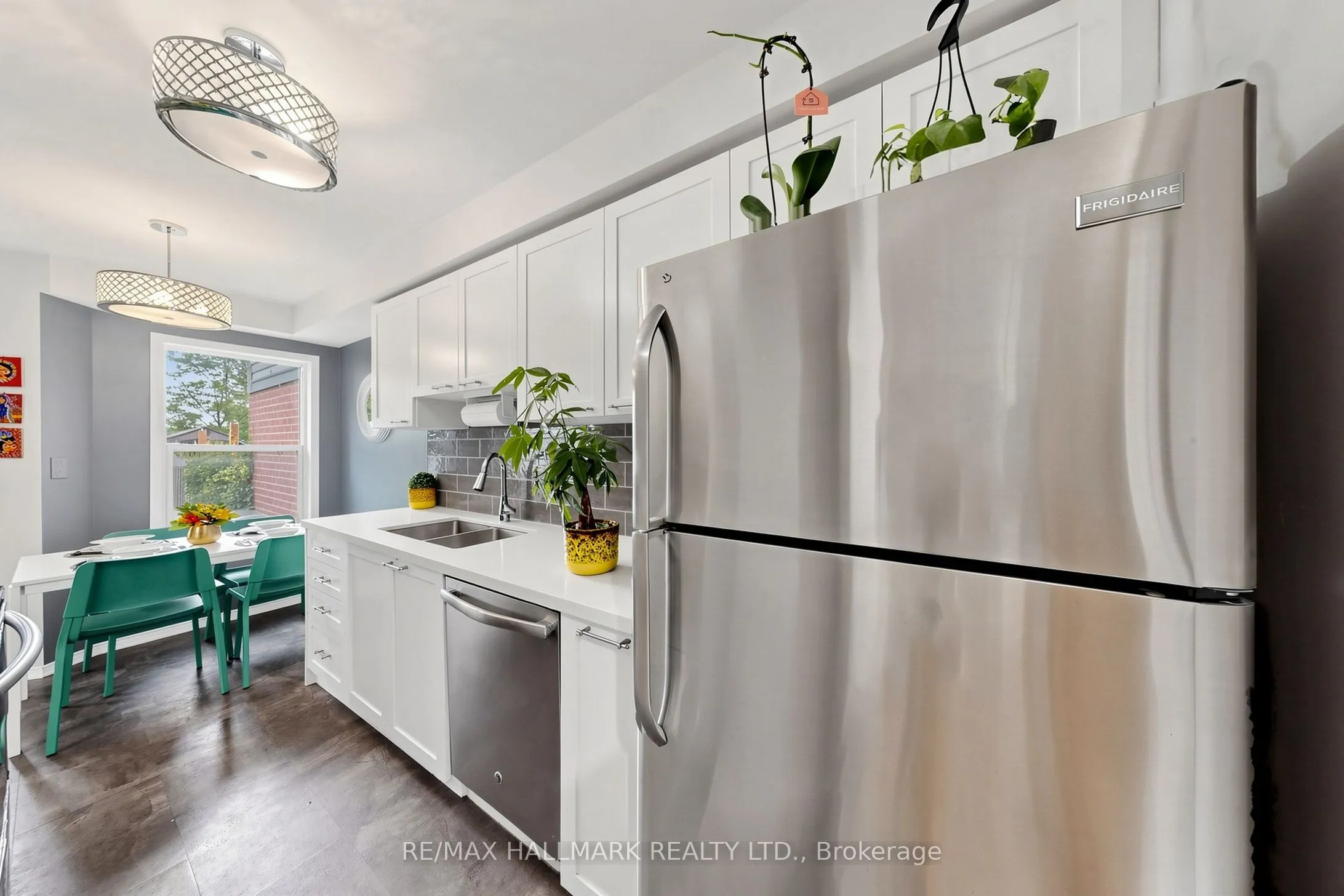 5 Evelyn Buck Lane