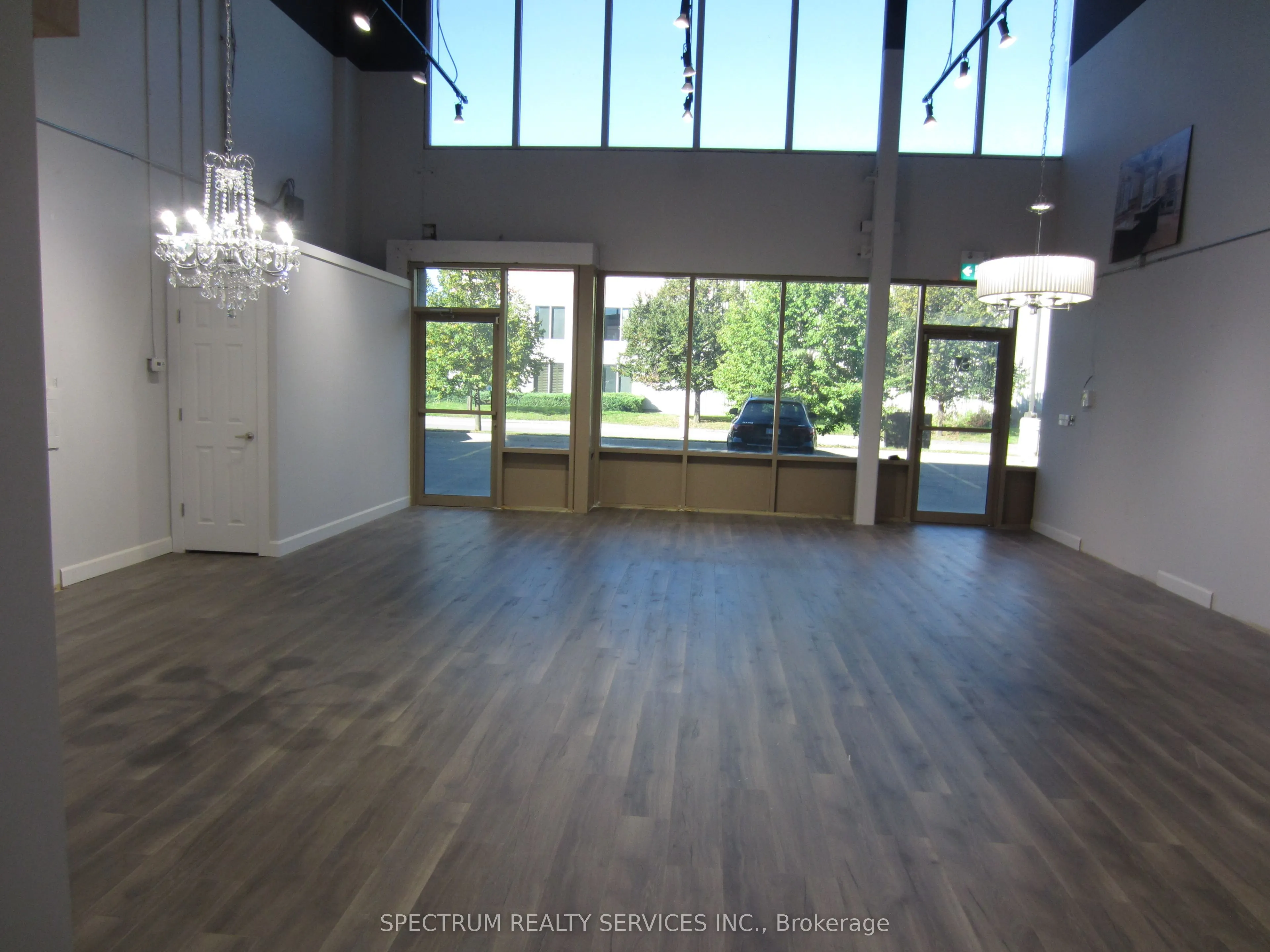 8750 Jane Street ##9