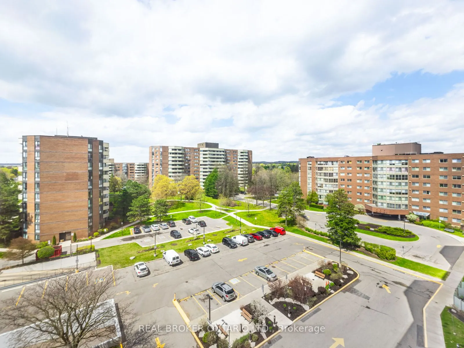 20 Baif Boulevard #805