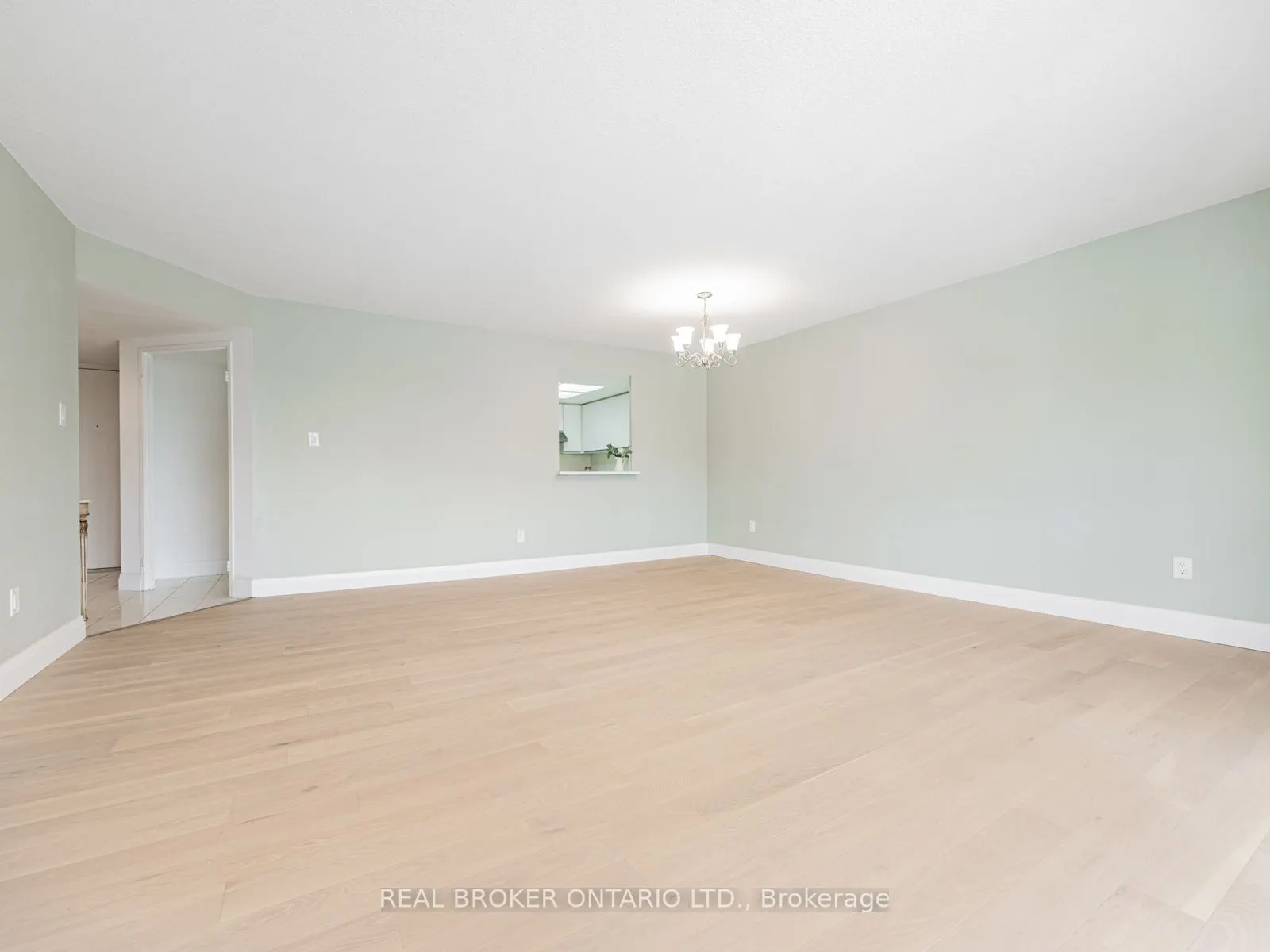 20 Baif Boulevard #805