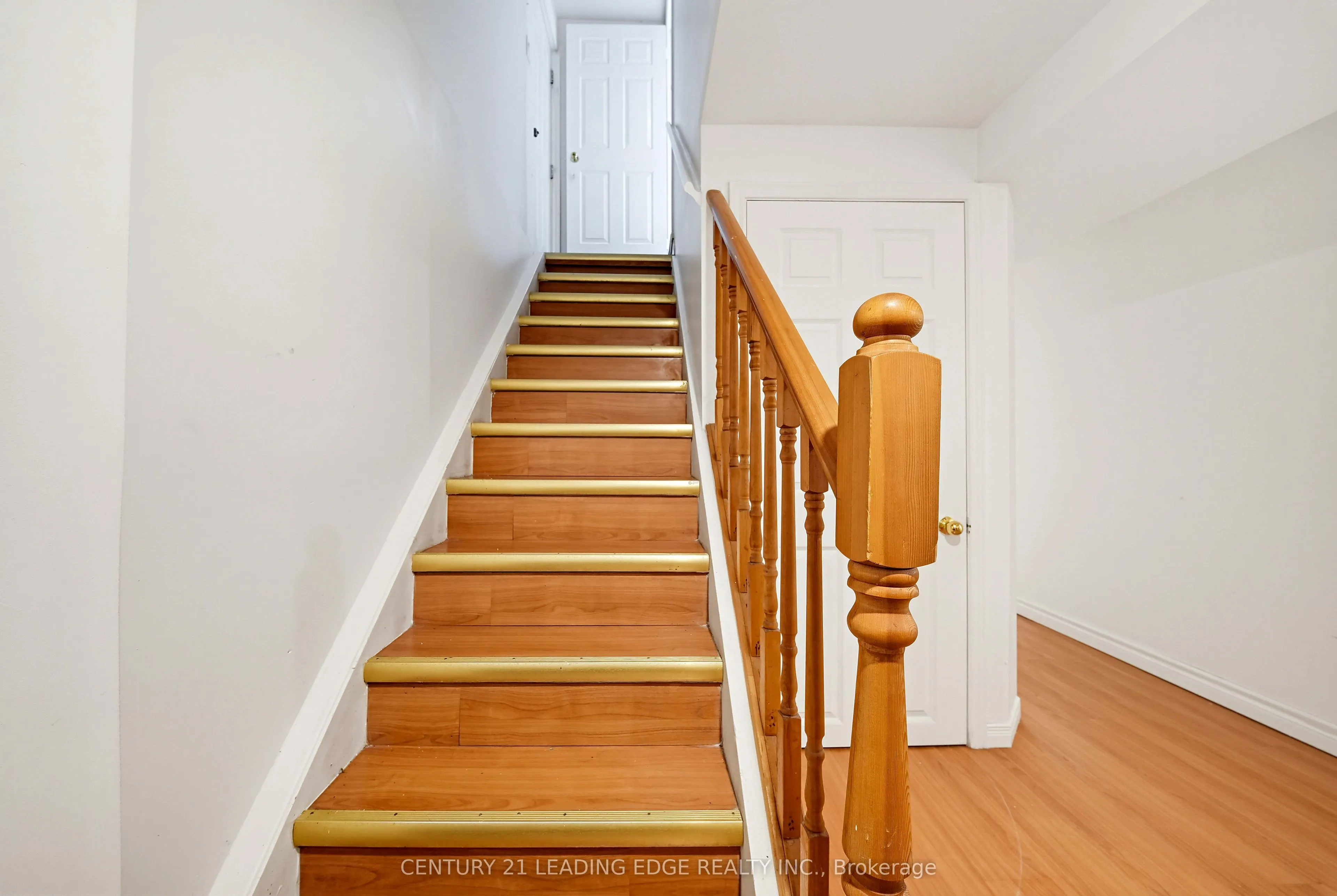 25 Croxley Green